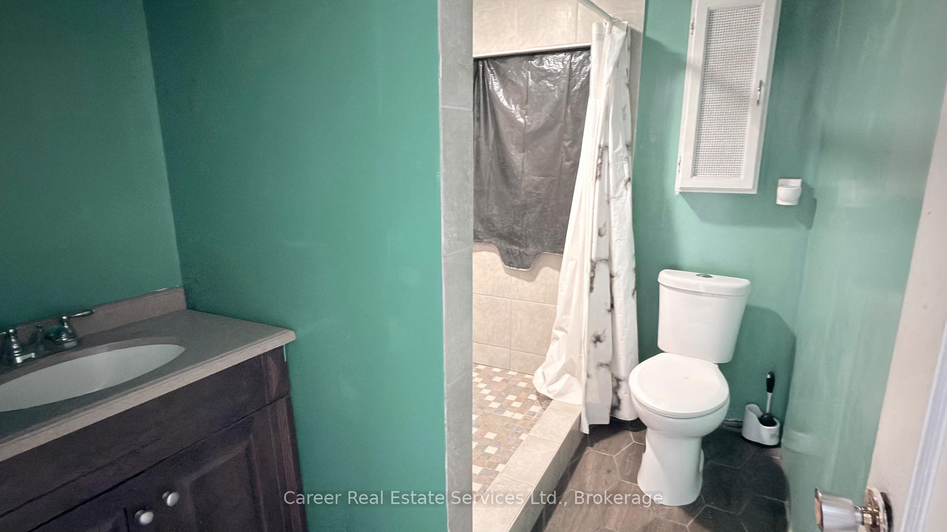 Photo 16 of 2138 Highway No 2 Road, Clarington, Rural Clarington — HOMEH