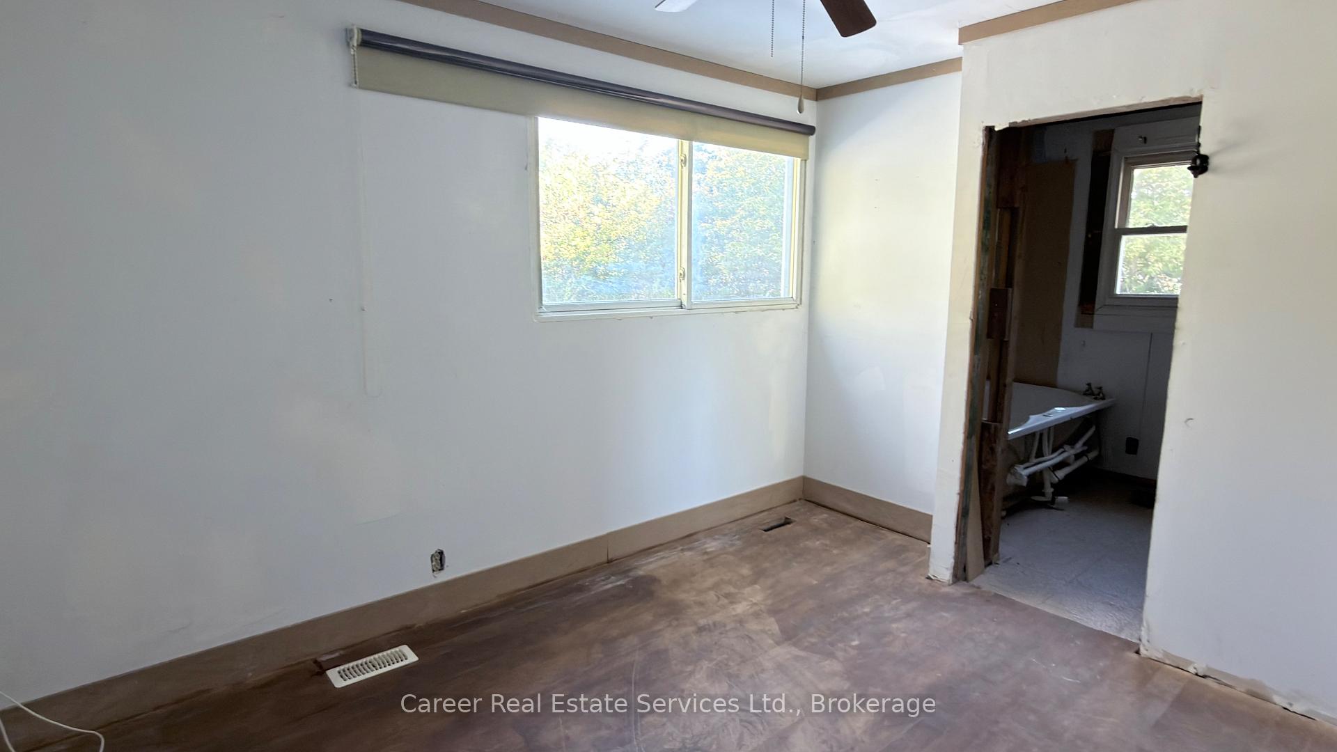 Photo 18 of 2138 Highway No 2 Road, Clarington, Rural Clarington — HOMEH