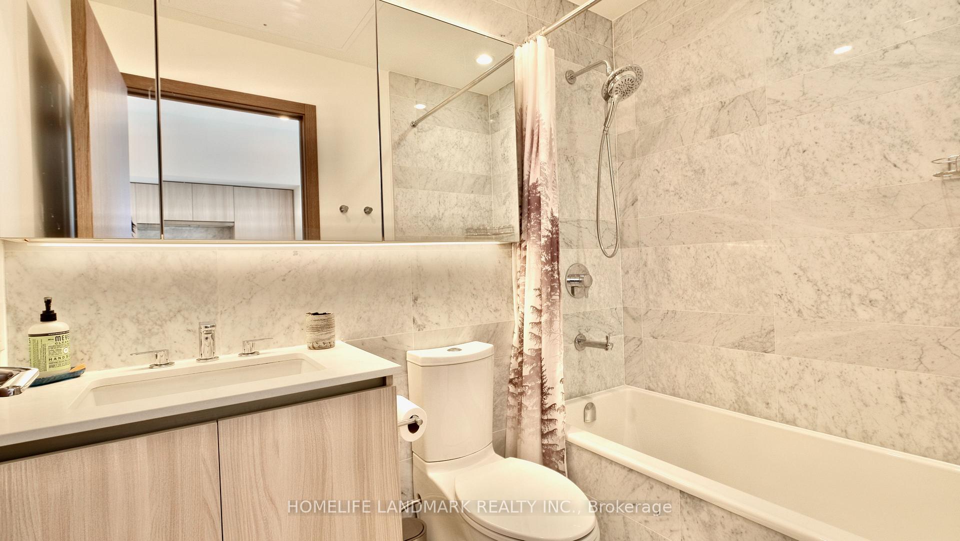 Photo 6 of Unit 4016, 17 Bathurst Street, Toronto, Waterfront Communities — HOMEH