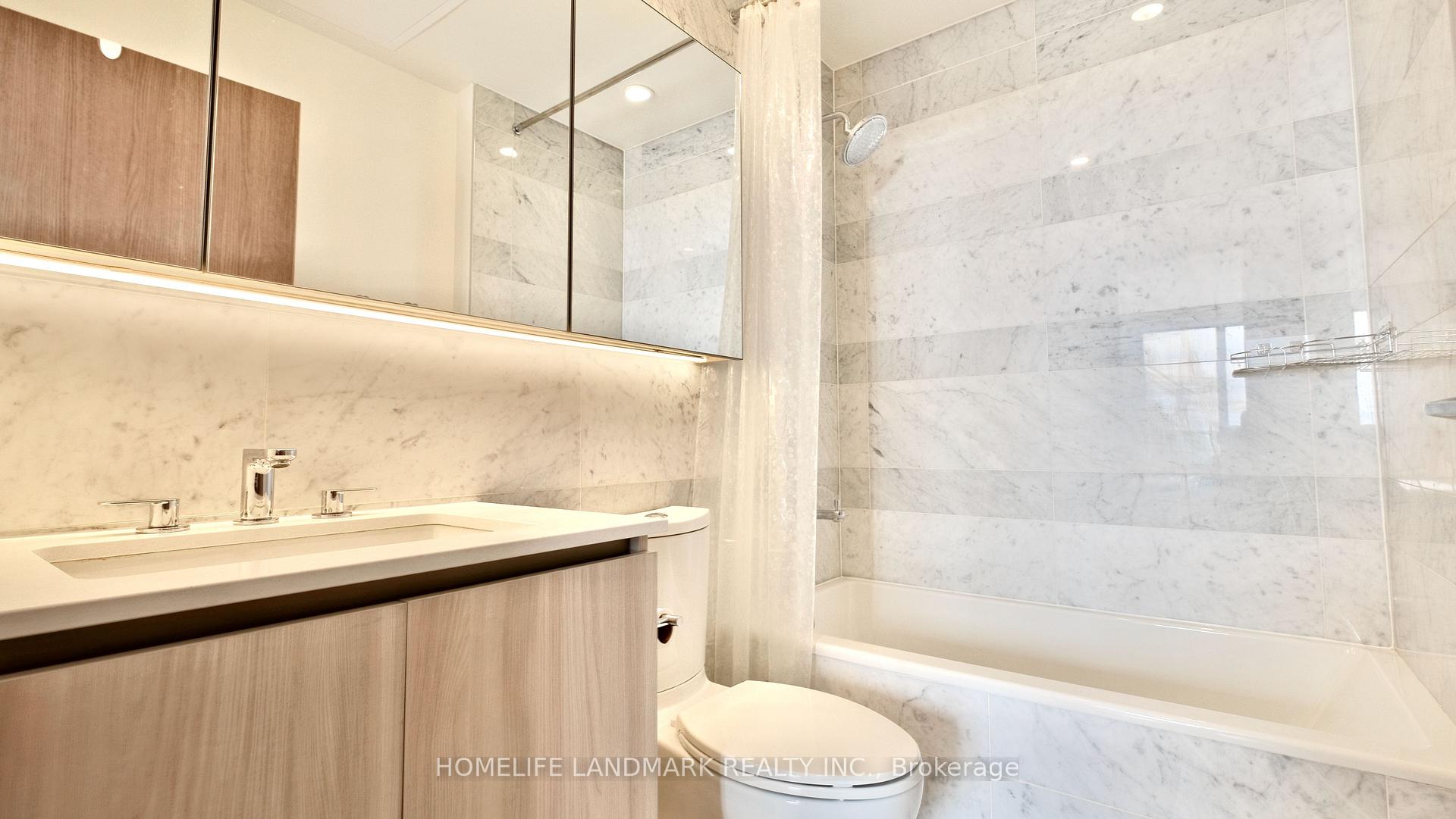 Photo 12 of Unit 4016, 17 Bathurst Street, Toronto, Waterfront Communities — HOMEH