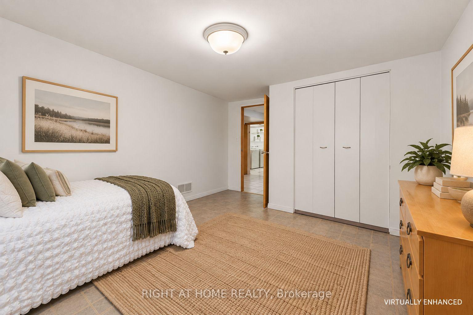 Photo 18 of 7 Hanover Place N, Hamilton, Vincent — HOMEH