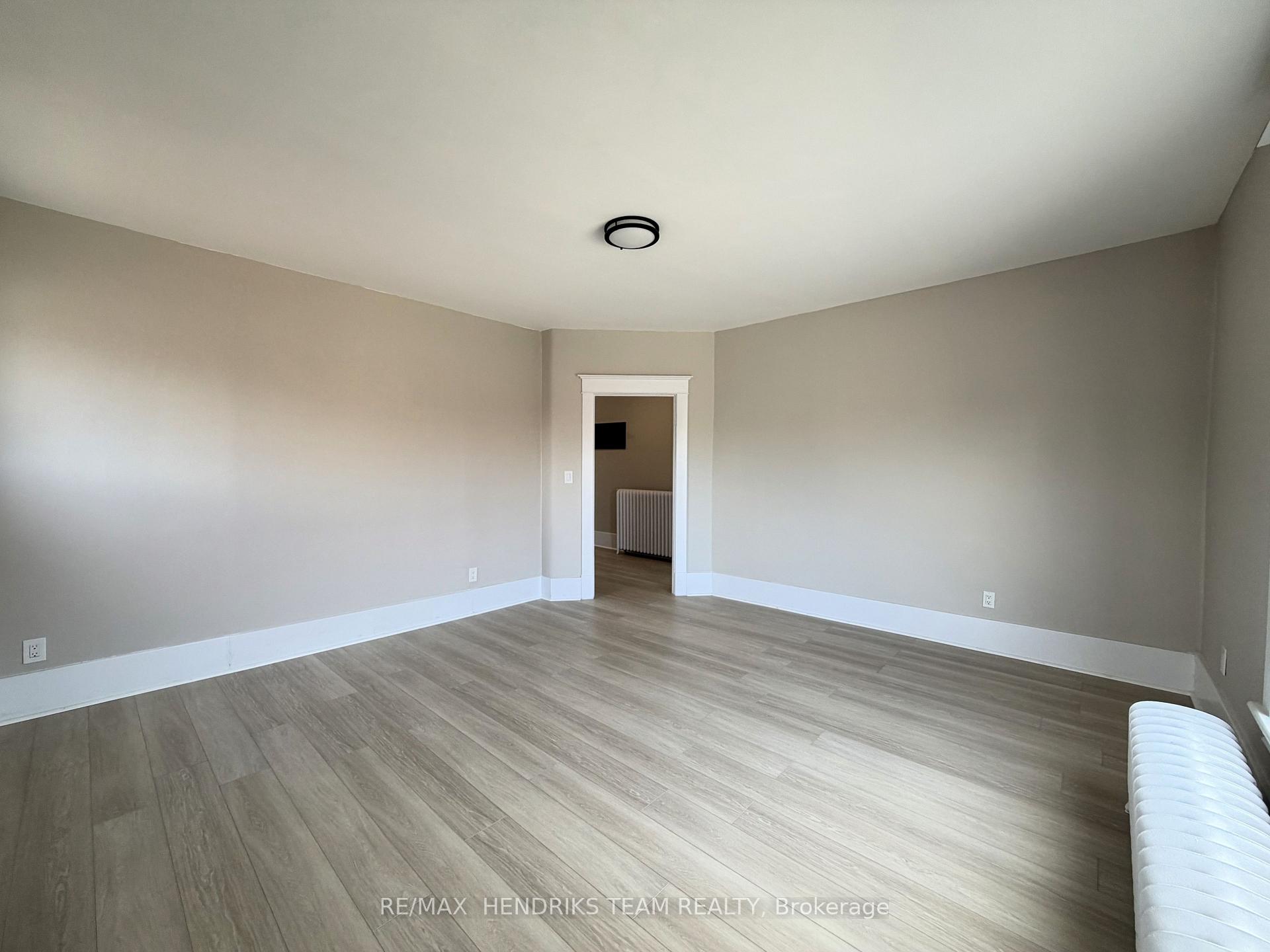 Photo 2 of Unit #1, 3 Main Street W, Grimsby, Grimsby East — HOMEH