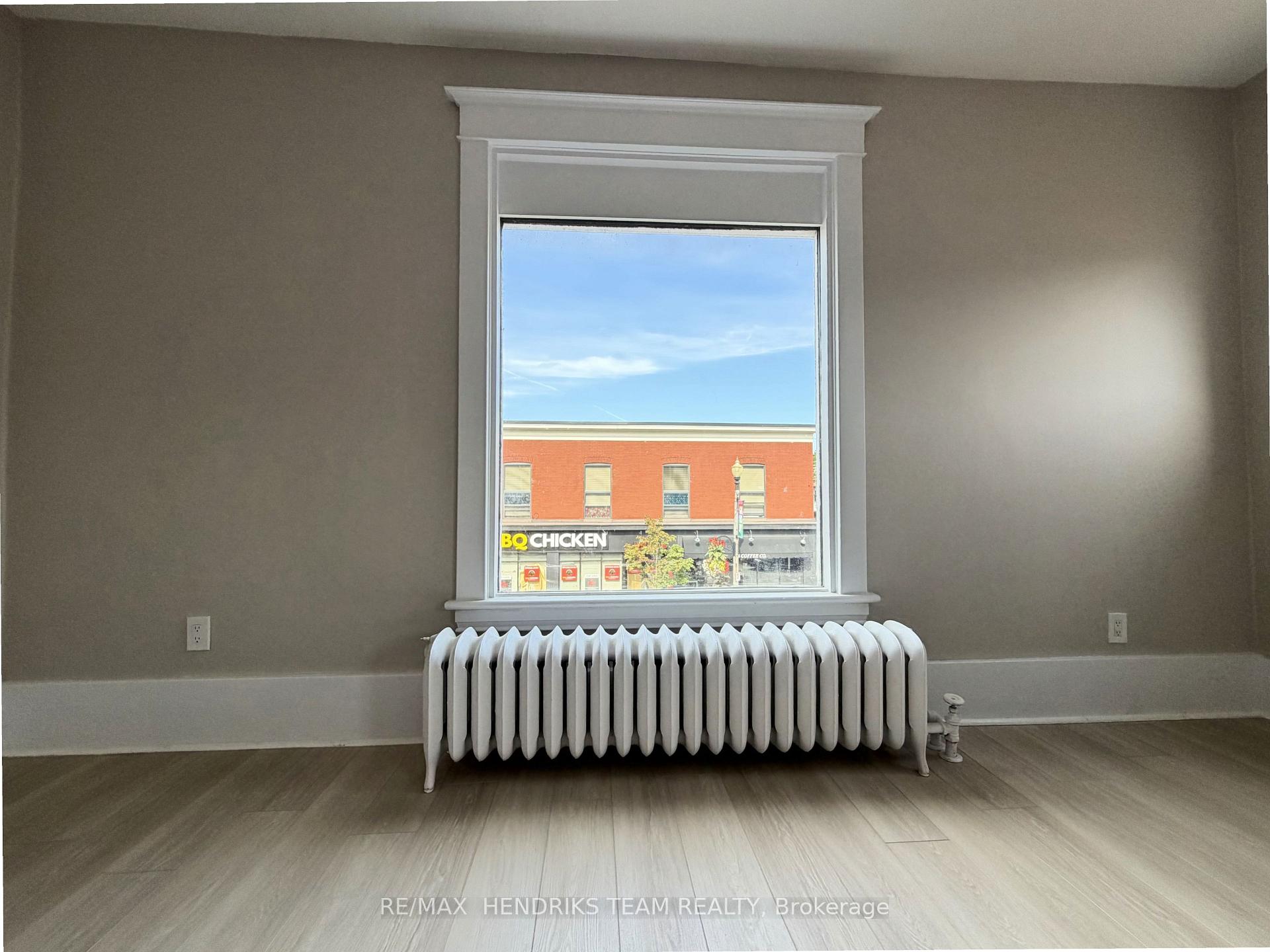Photo 3 of Unit #1, 3 Main Street W, Grimsby, Grimsby East — HOMEH