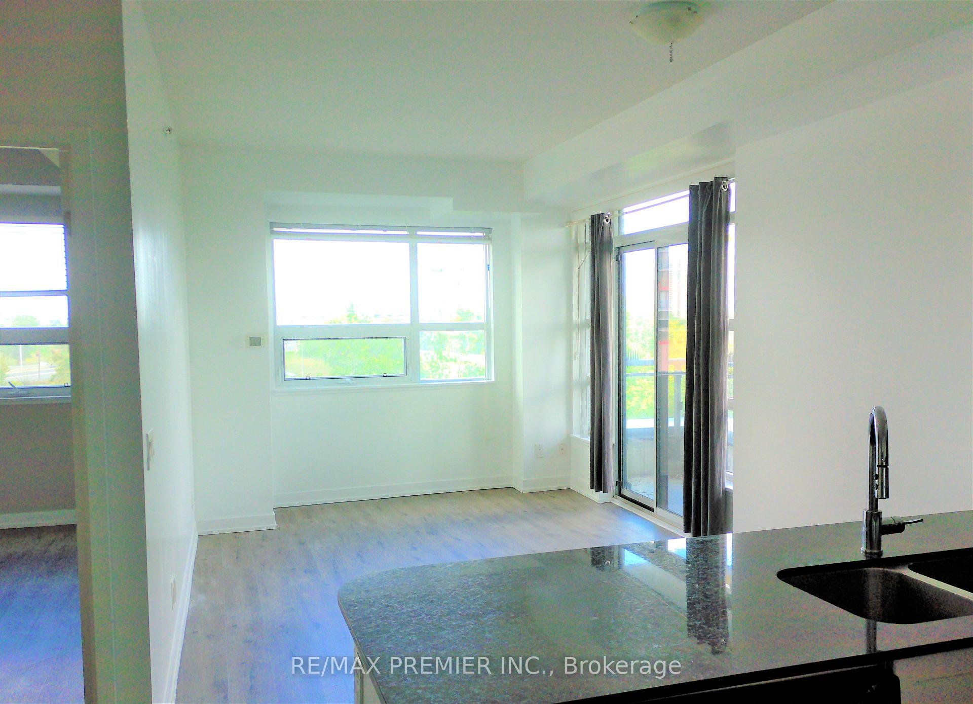 Photo 8 of Unit 404, 840 Queens Plate Drive, Etobicoke, West Humber-Clairville — HOMEH