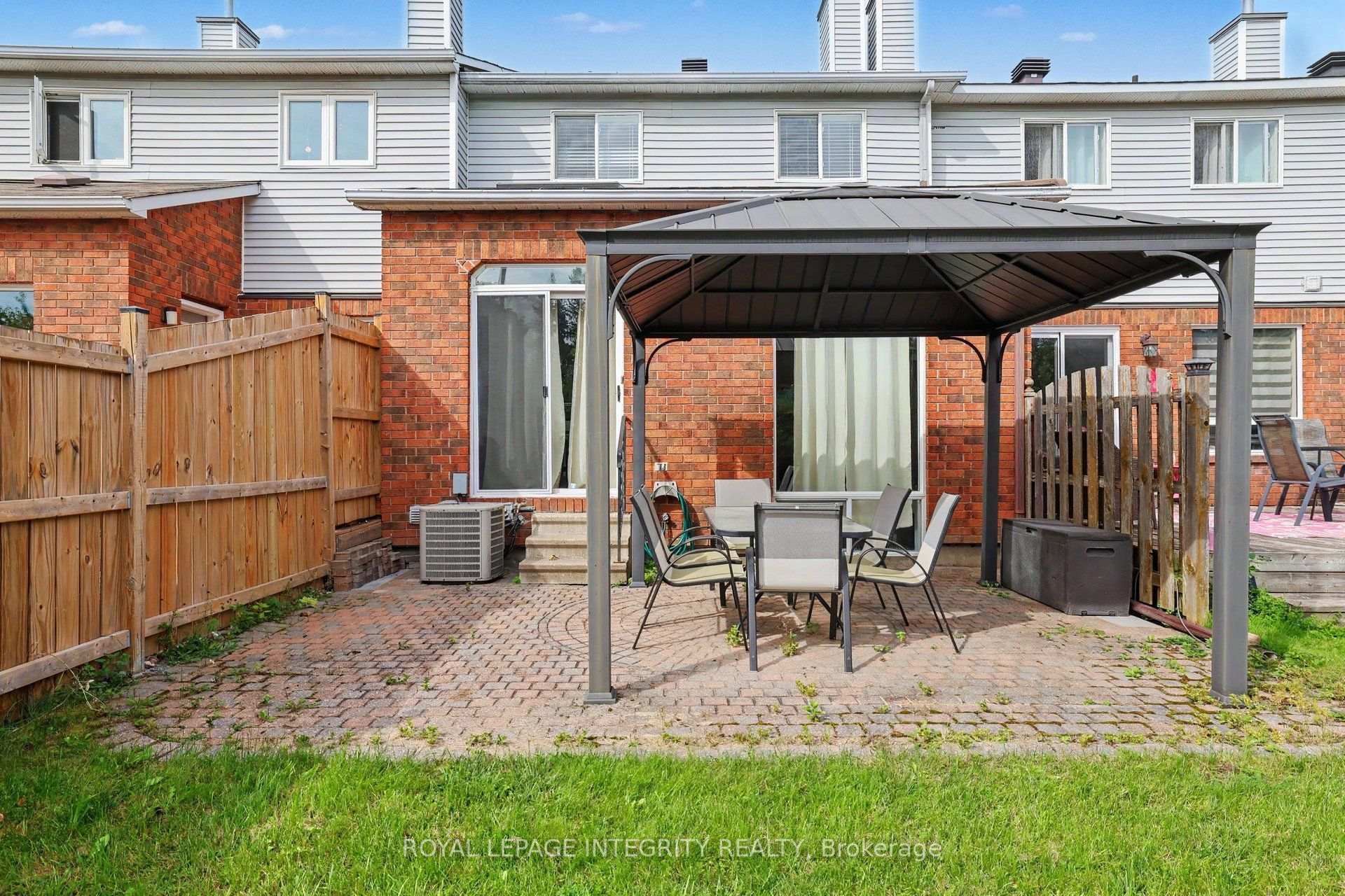 Photo 37 of 52 Blackdome Crescent, Ottawa, Kanata - Kanata Lakes/Heritage Hills — HOMEH