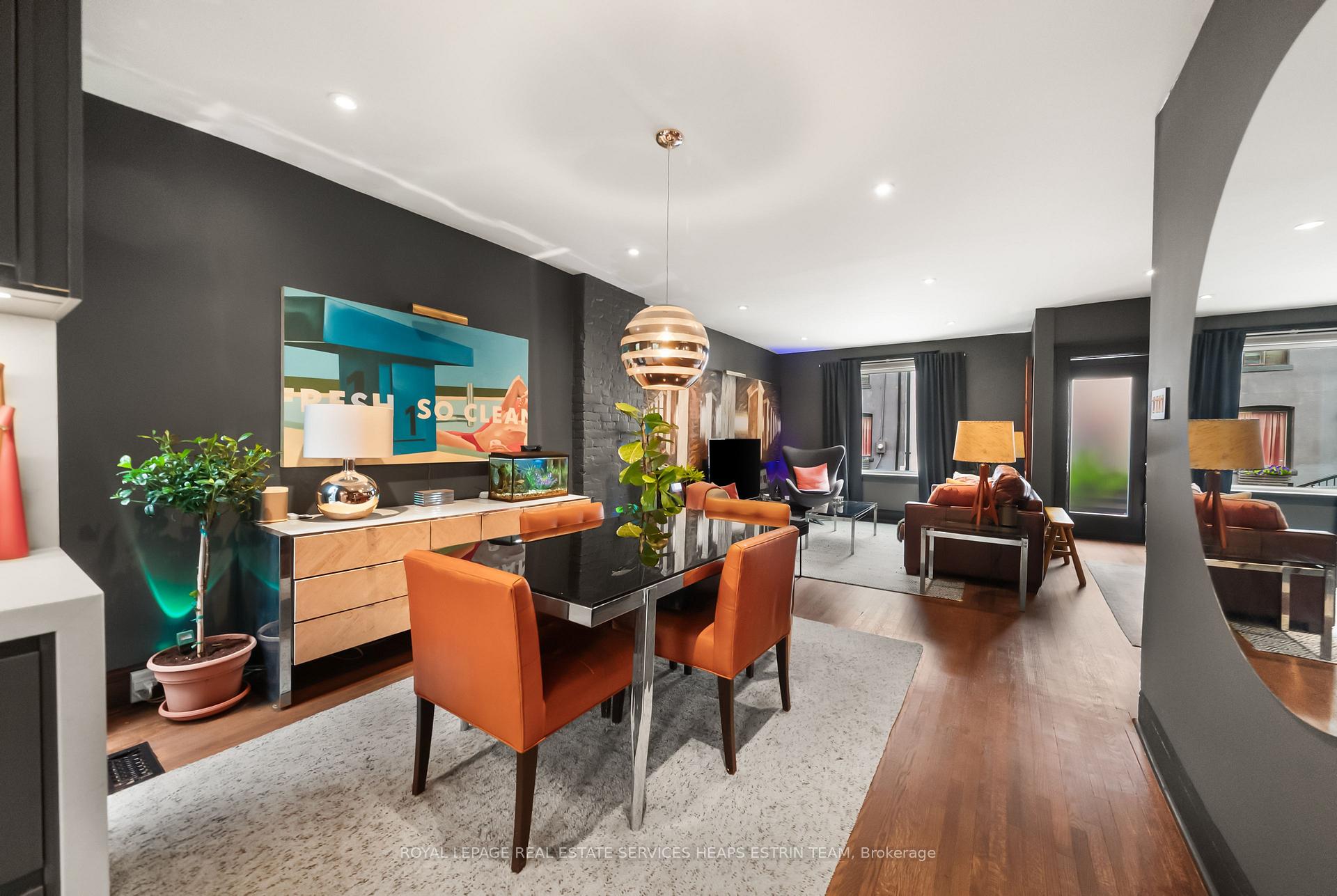 Photo 5 of 19 Wascana Avenue, Toronto, Regent Park — HOMEH