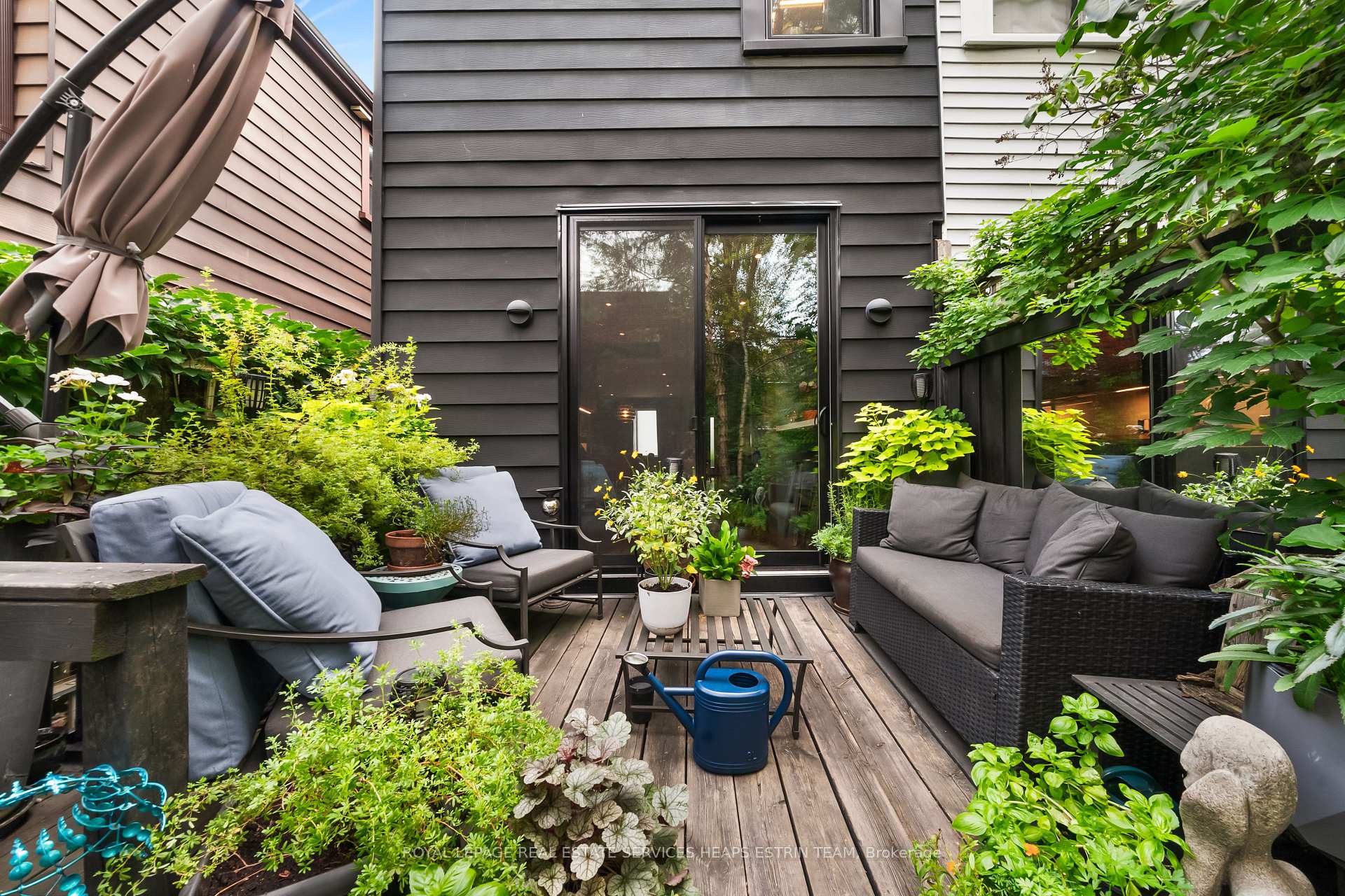 Photo 36 of 19 Wascana Avenue, Toronto, Regent Park — HOMEH