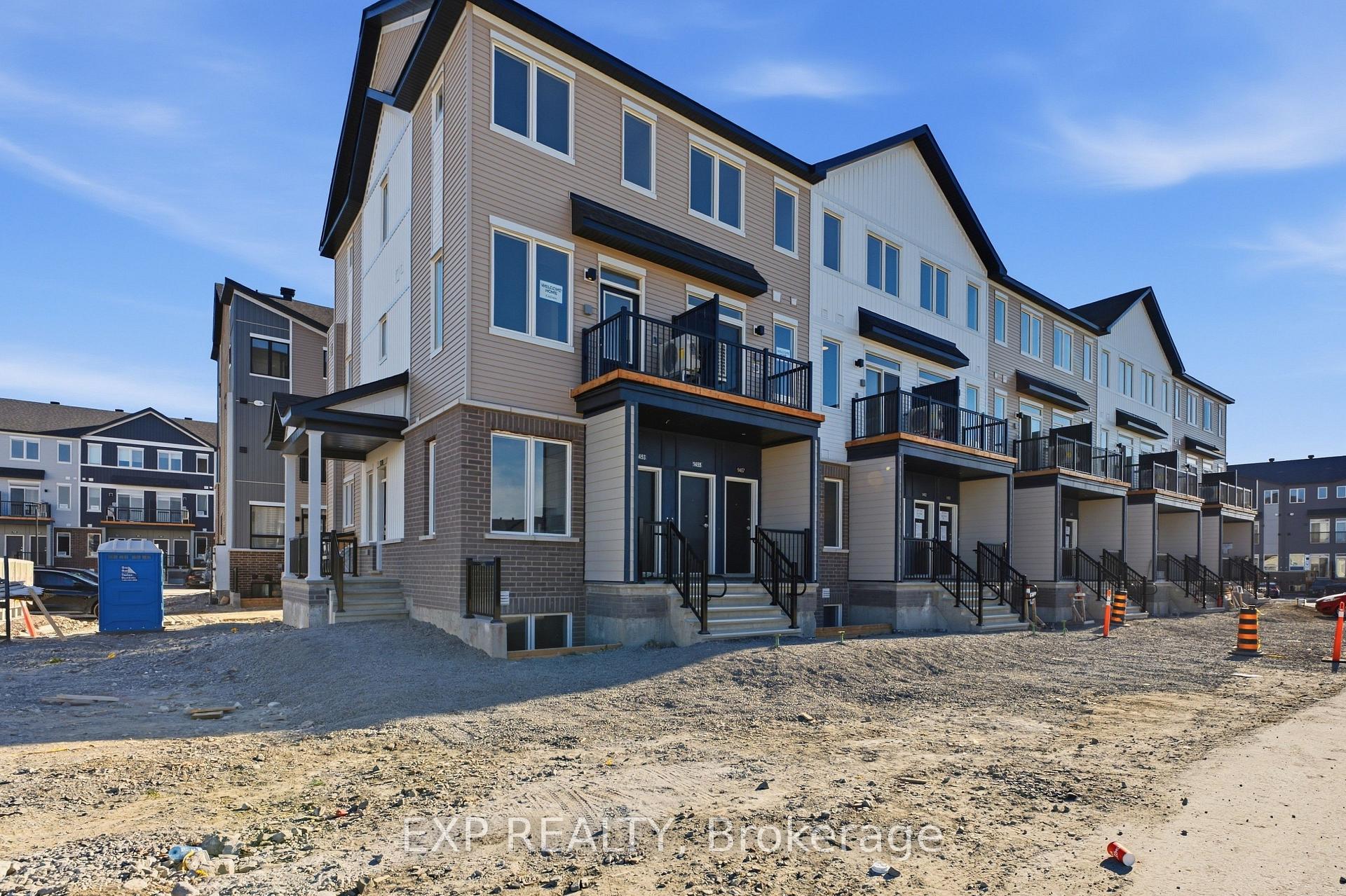 Photo 2 of 1457 Cerceau Private, Ottawa, Chapel Hill South - Orleans Village — HOMEH
