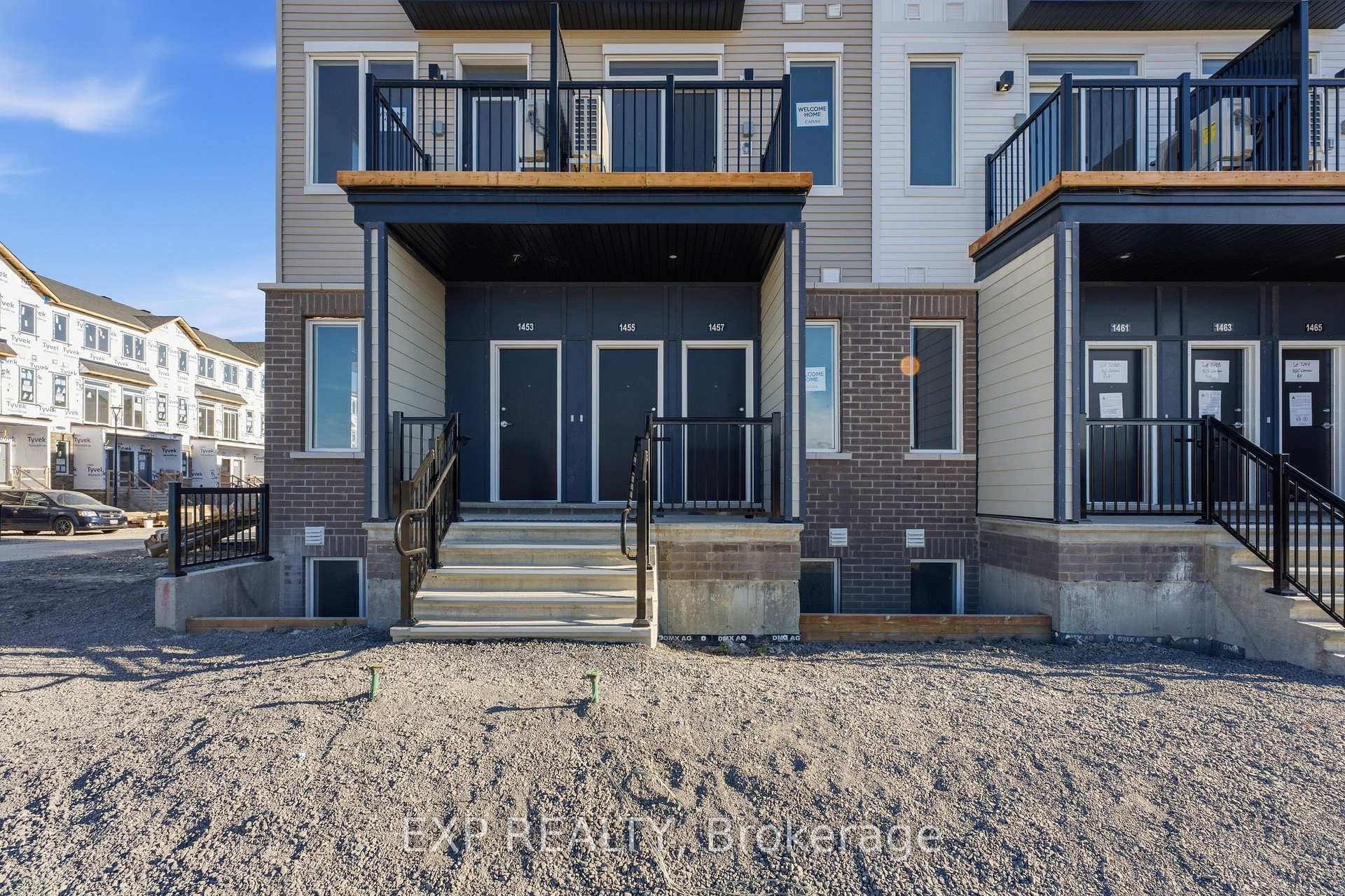 Photo 3 of 1457 Cerceau Private, Ottawa, Chapel Hill South - Orleans Village — HOMEH