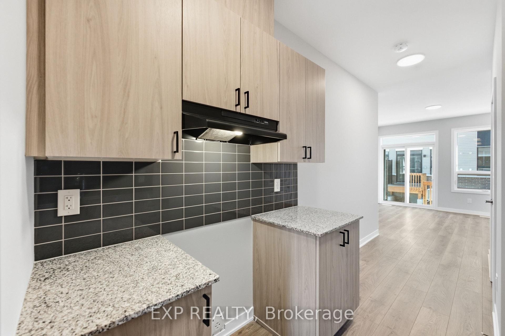 Photo 7 of 1457 Cerceau Private, Ottawa, Chapel Hill South - Orleans Village — HOMEH