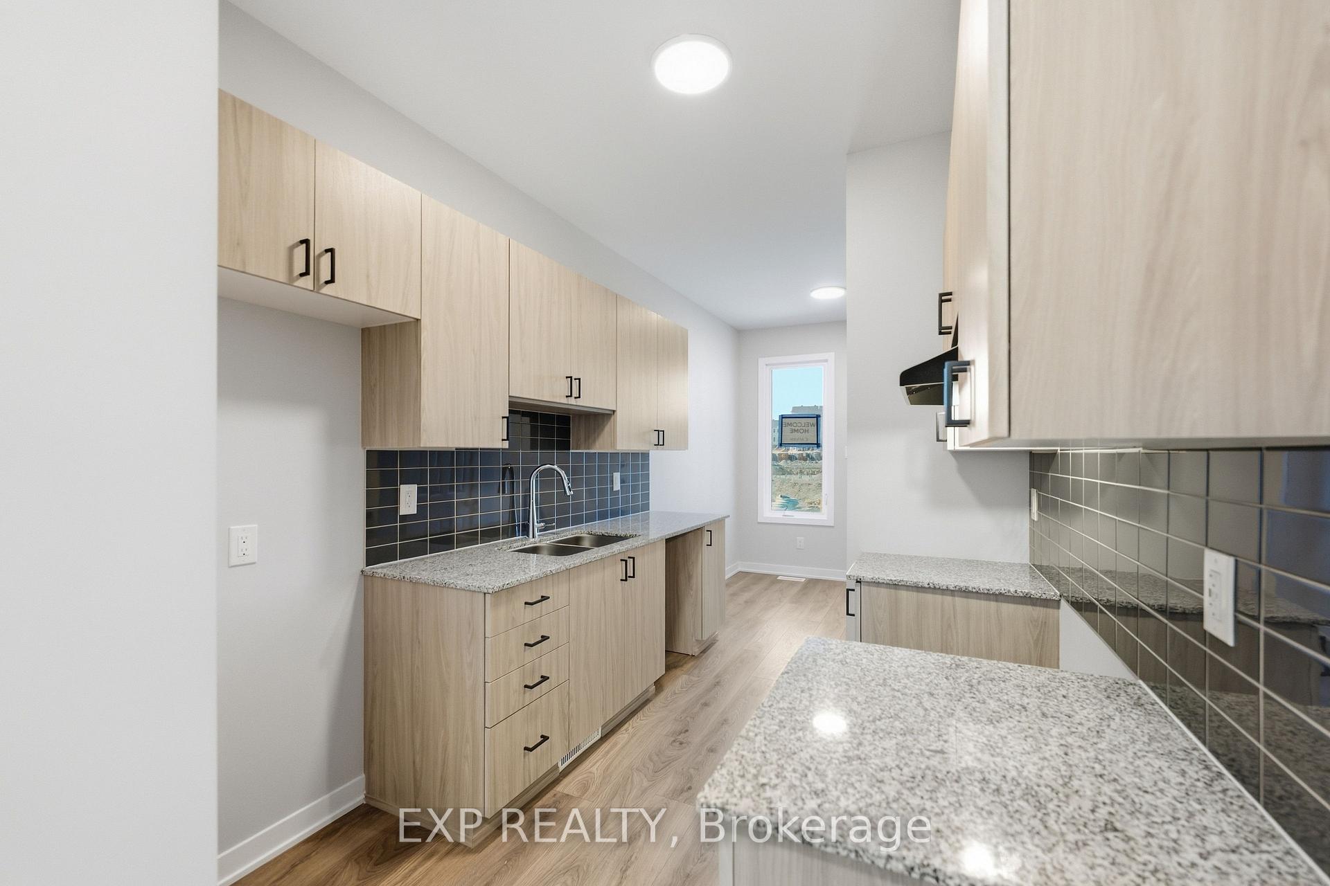 Photo 8 of 1457 Cerceau Private, Ottawa, Chapel Hill South - Orleans Village — HOMEH