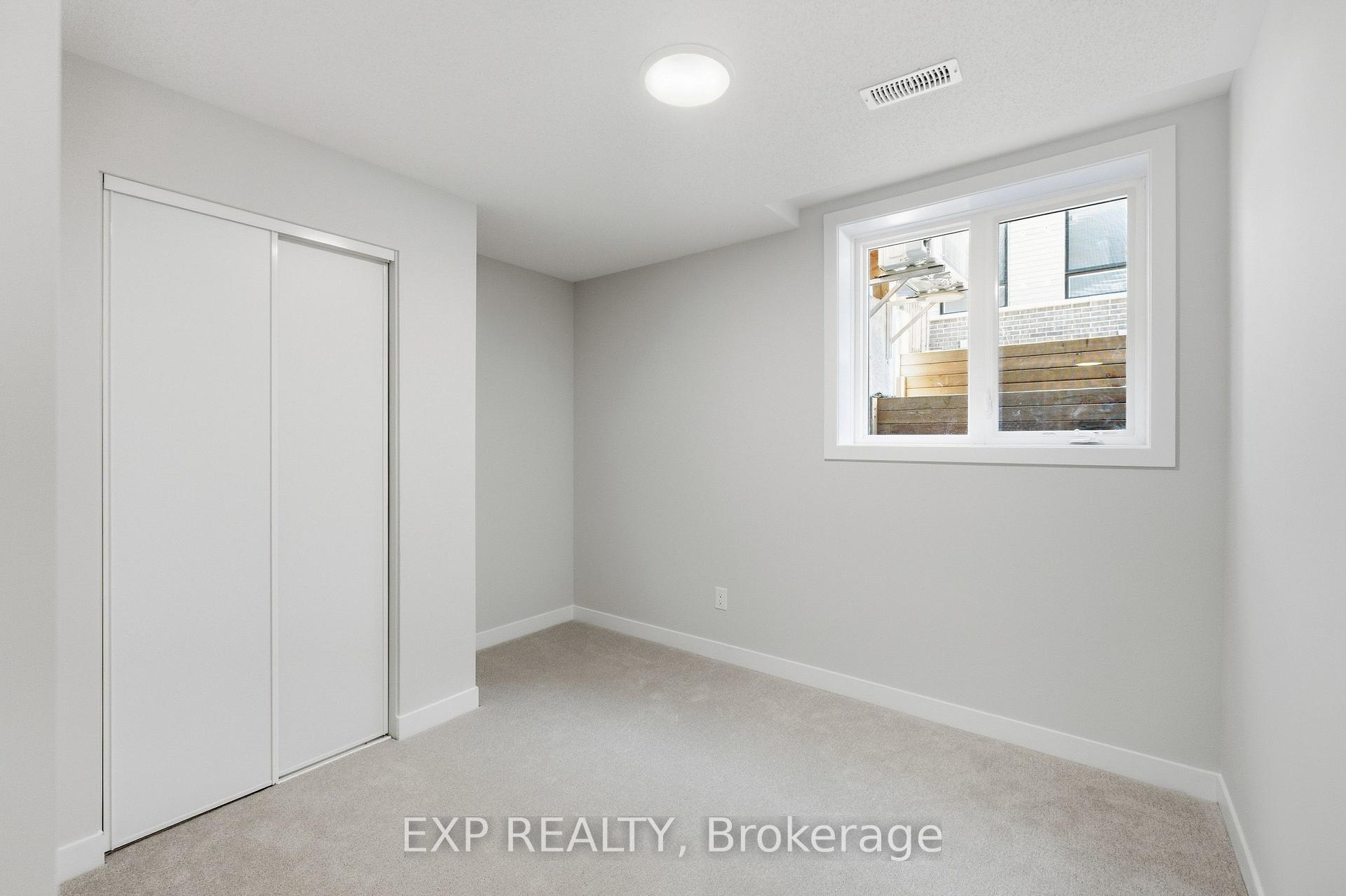 Photo 13 of 1457 Cerceau Private, Ottawa, Chapel Hill South - Orleans Village — HOMEH
