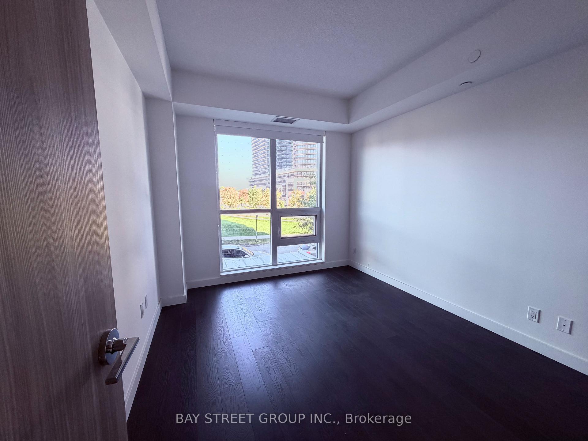 Photo 20 of Unit 103, 33 Mcmahon Drive, North York, Bayview Village — HOMEH