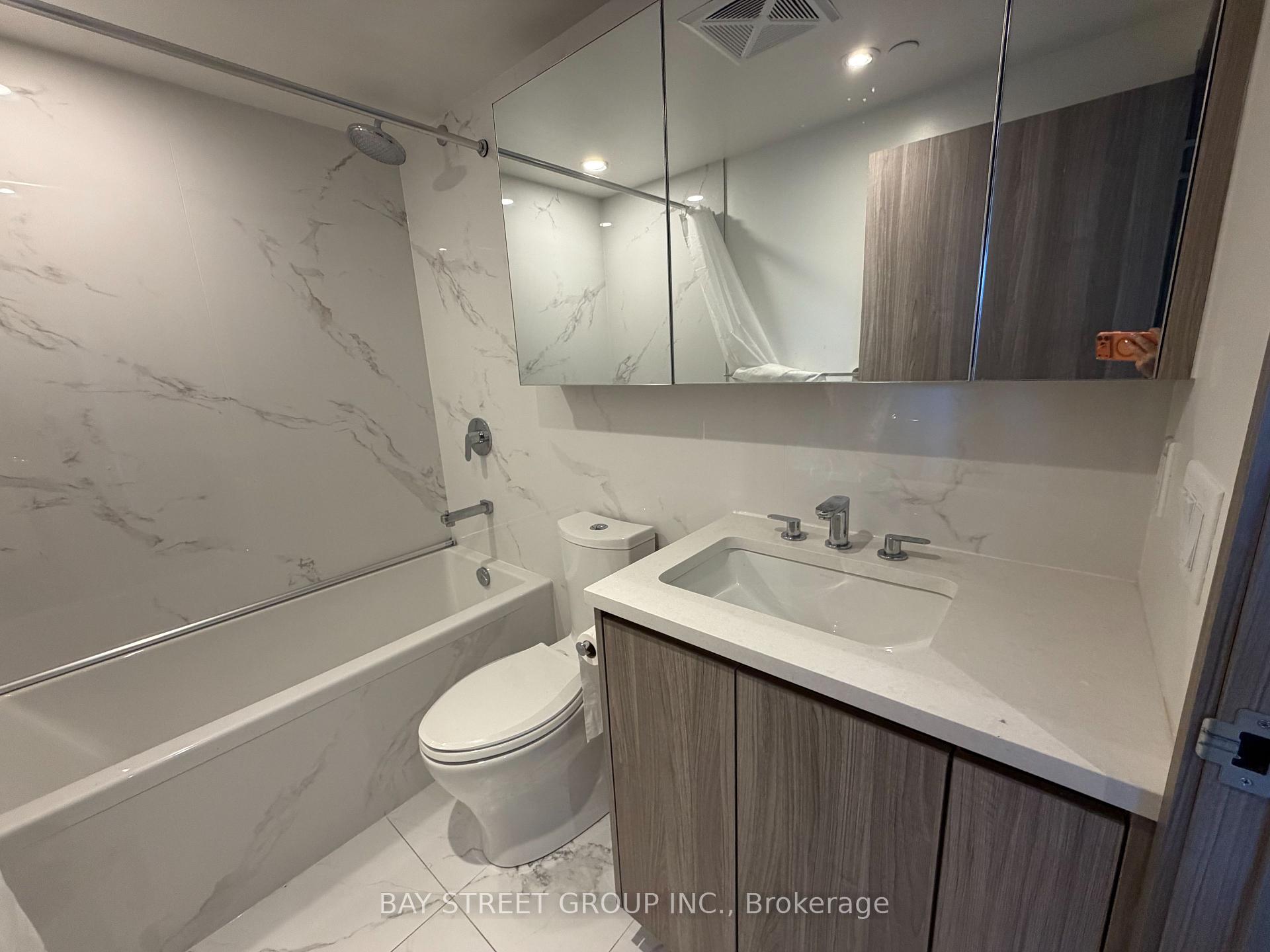 Photo 22 of Unit 103, 33 Mcmahon Drive, North York, Bayview Village — HOMEH