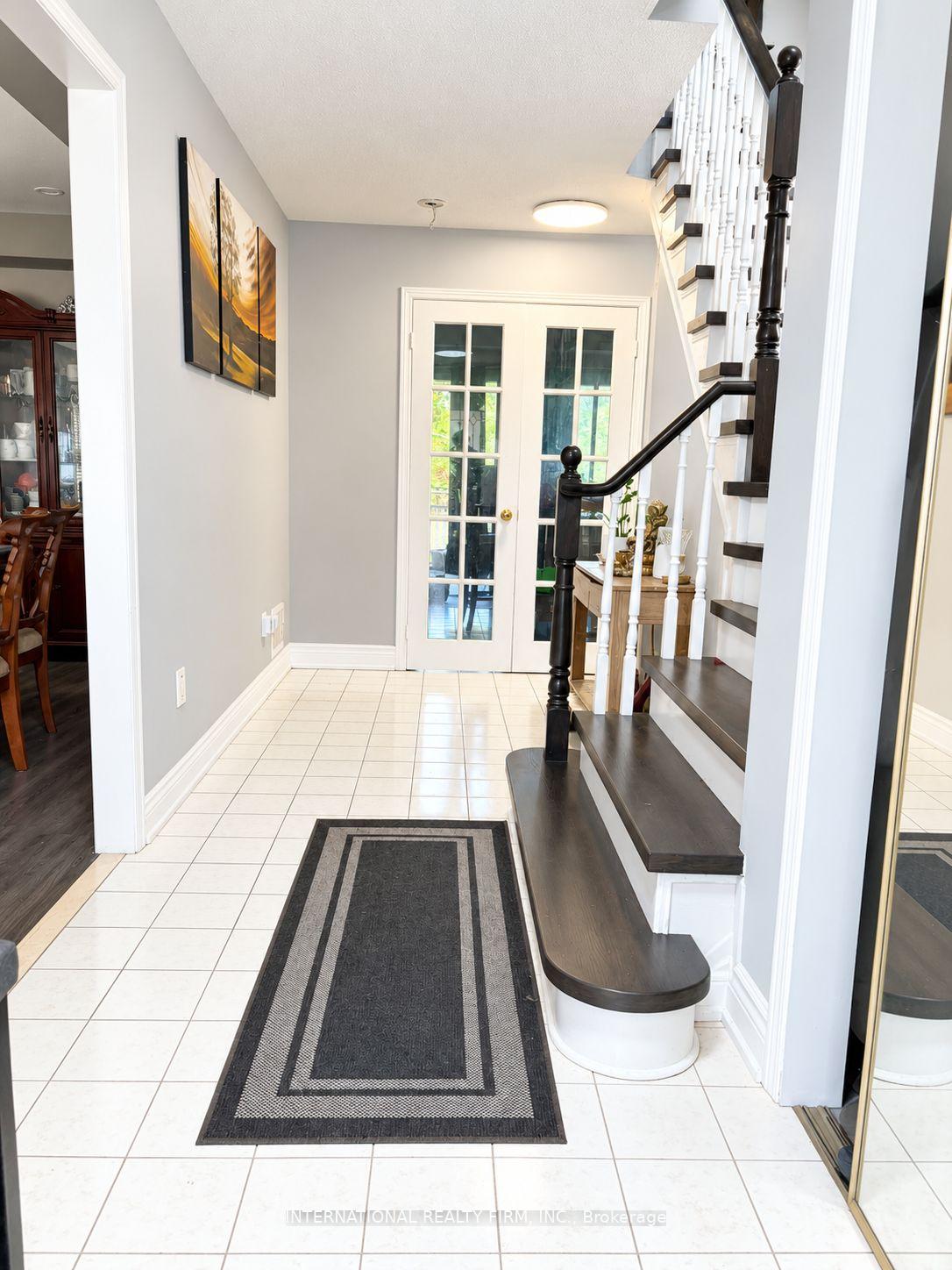 Photo 4 of 2095 Lynn Heights Drive, Pickering, Liverpool — HOMEH