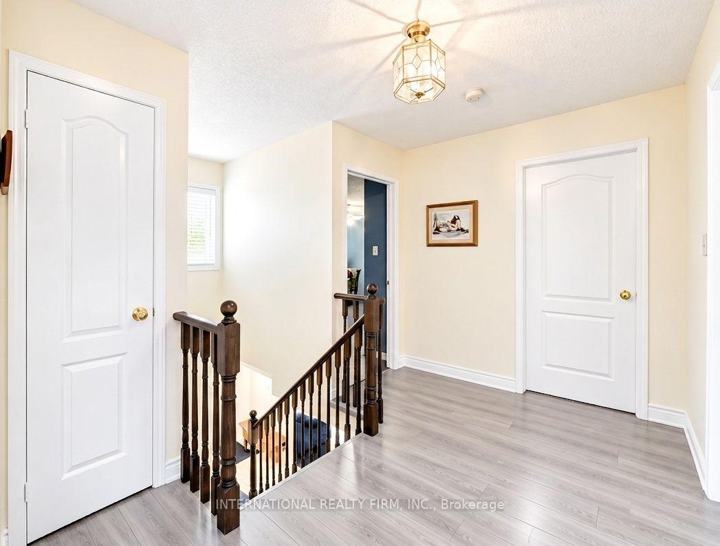 Photo 11 of 2095 Lynn Heights Drive, Pickering, Liverpool — HOMEH