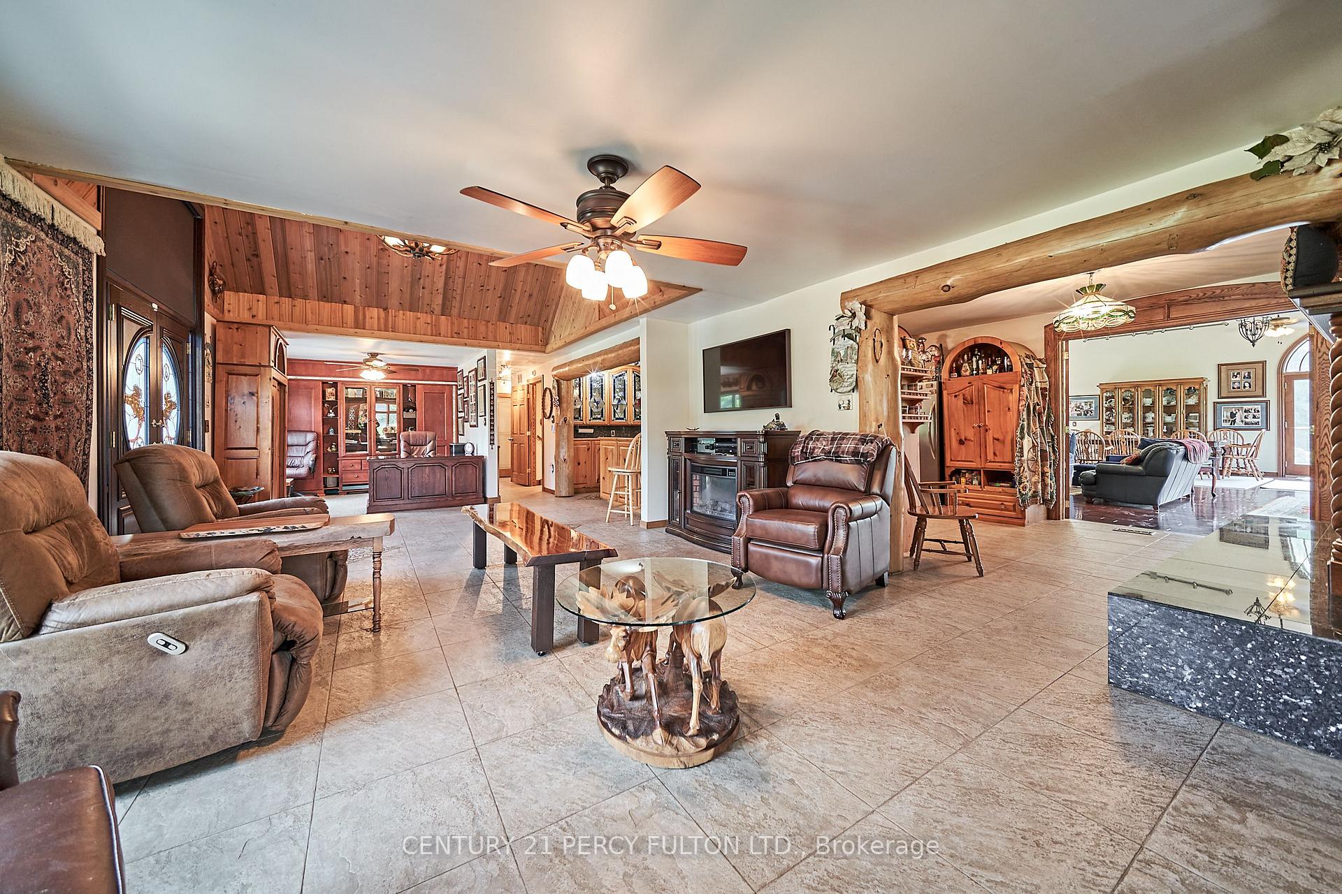 Photo 15 of 2733 Taunton Road, Clarington, Rural Clarington — HOMEH
