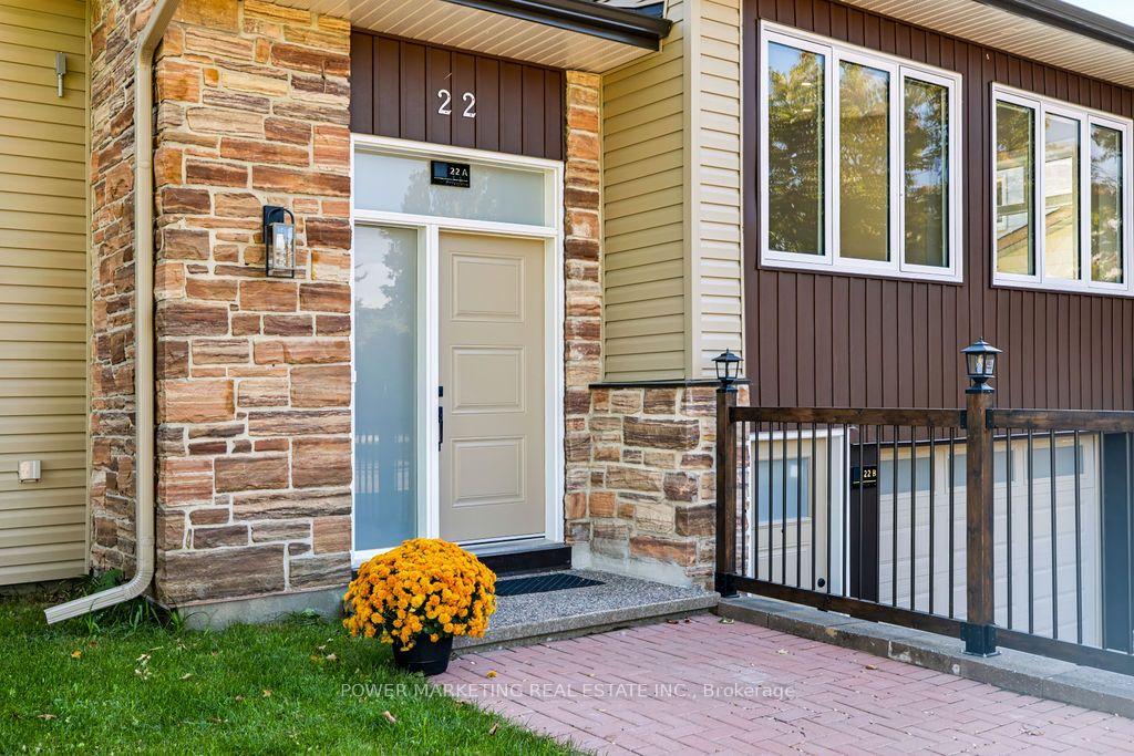 Photo 5 of 22 Parkglen Drive, Ottawa, Meadowlands/St. Claire Gardens — HOMEH