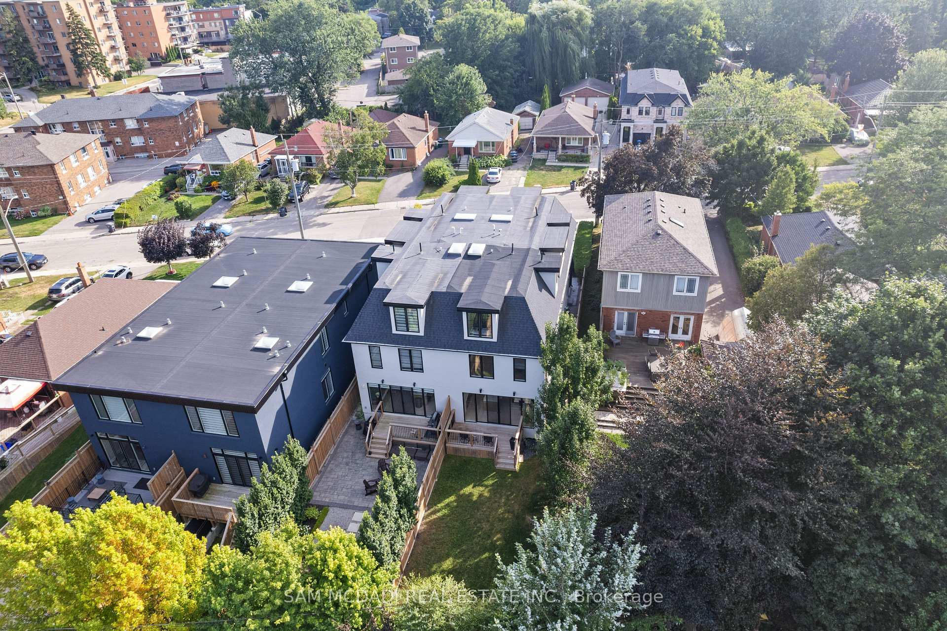 Photo 48 of 11B Maple Avenue N, Mississauga, Port Credit — HOMEH