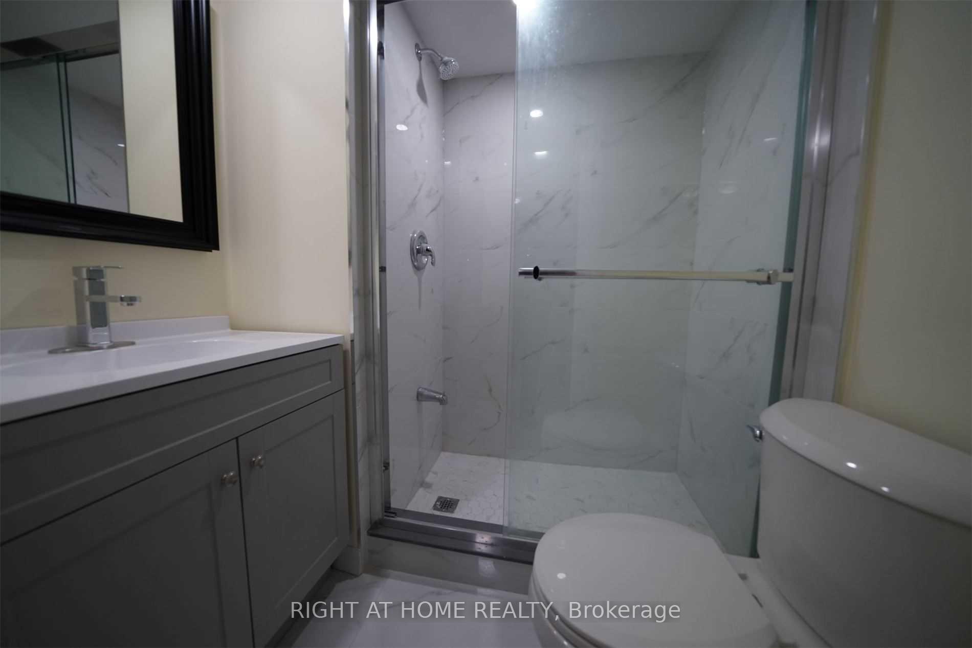 Photo 10 of Unit Bast, 17 Bryant Street, North York, Bathurst Manor — HOMEH