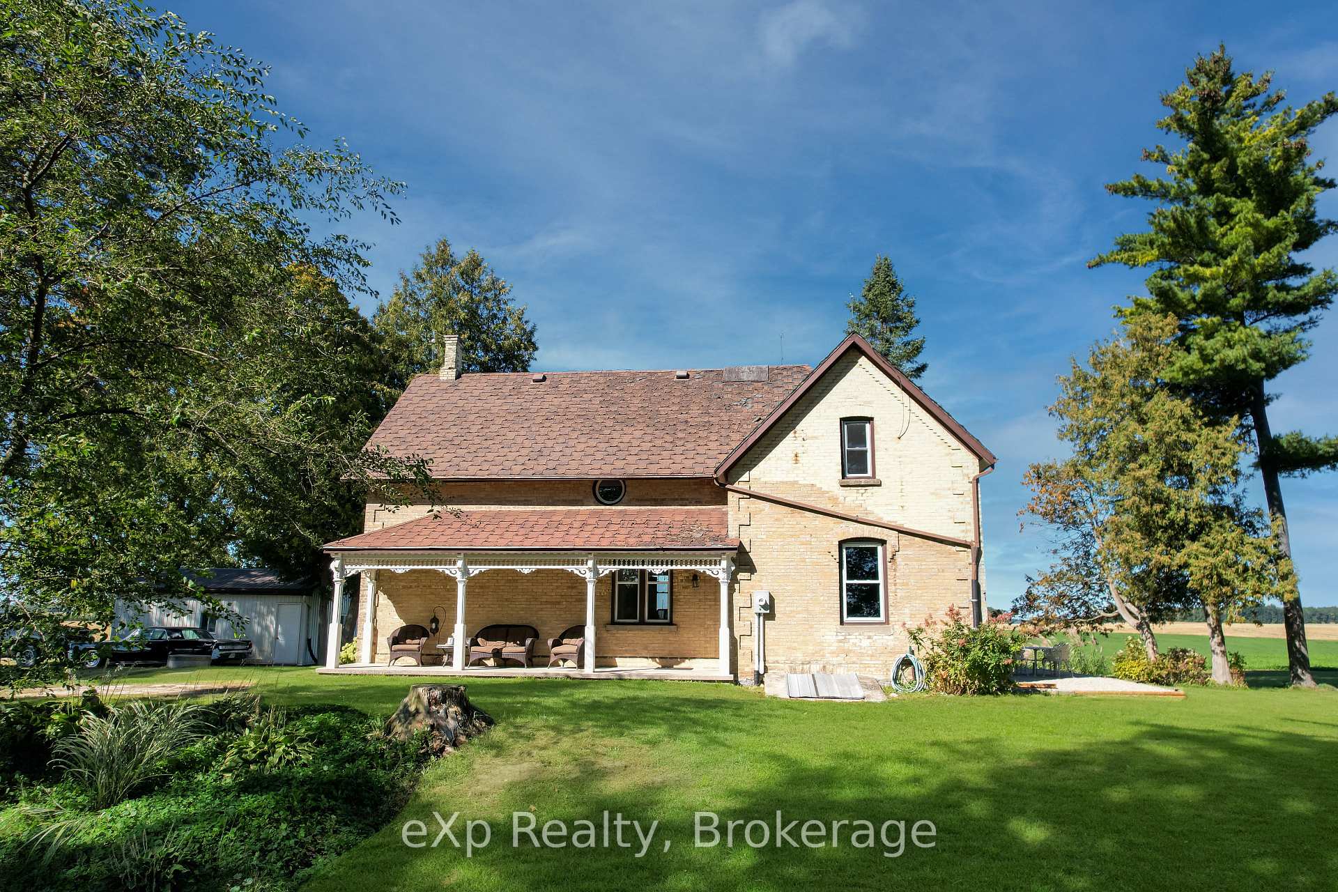 Photo 2 of 482 10 Side Road S, Brockton — HOMEH