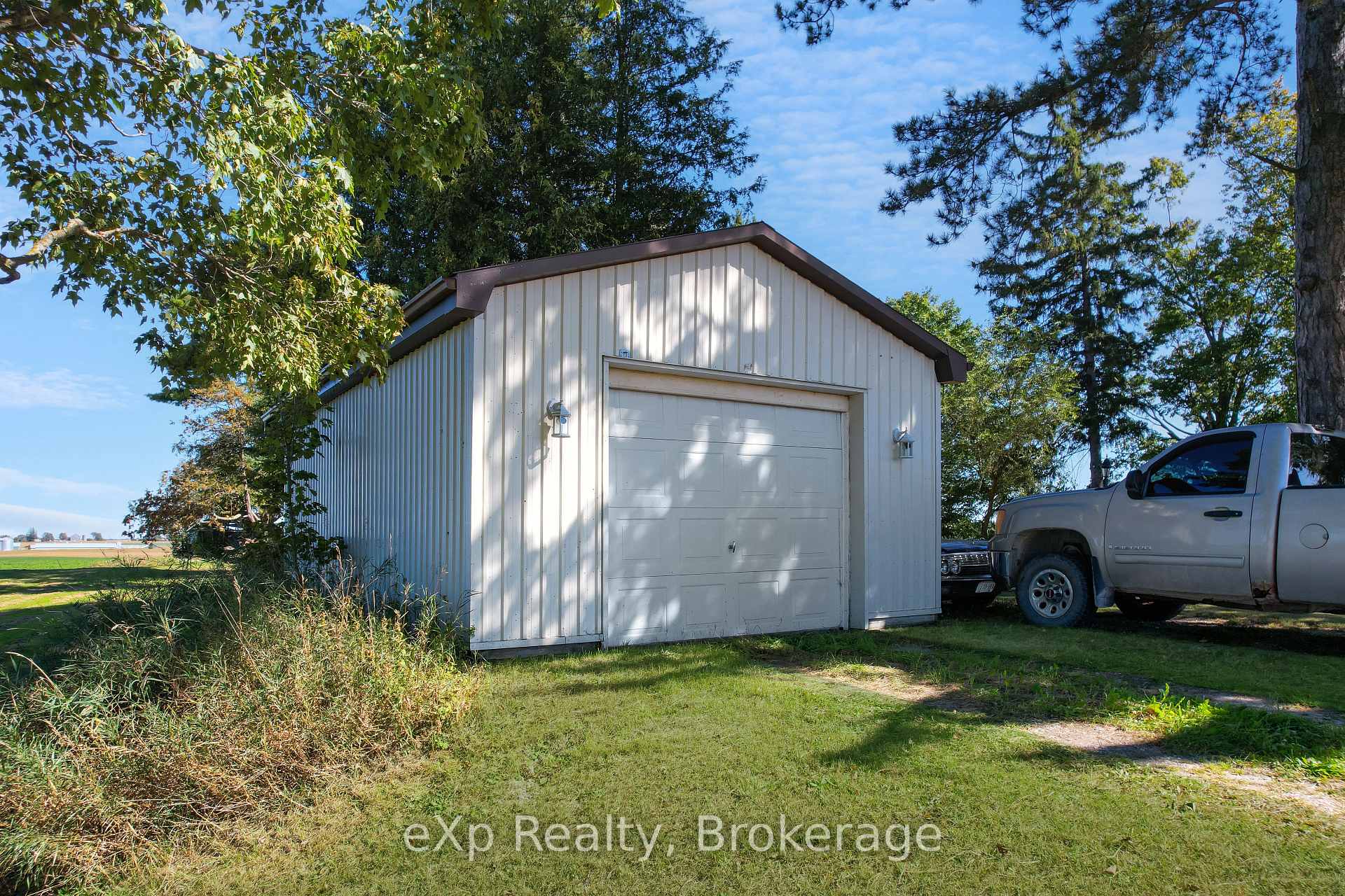 Photo 36 of 482 10 Side Road S, Brockton — HOMEH