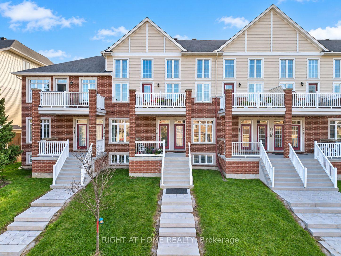 Front of 314 Royal Fern Way