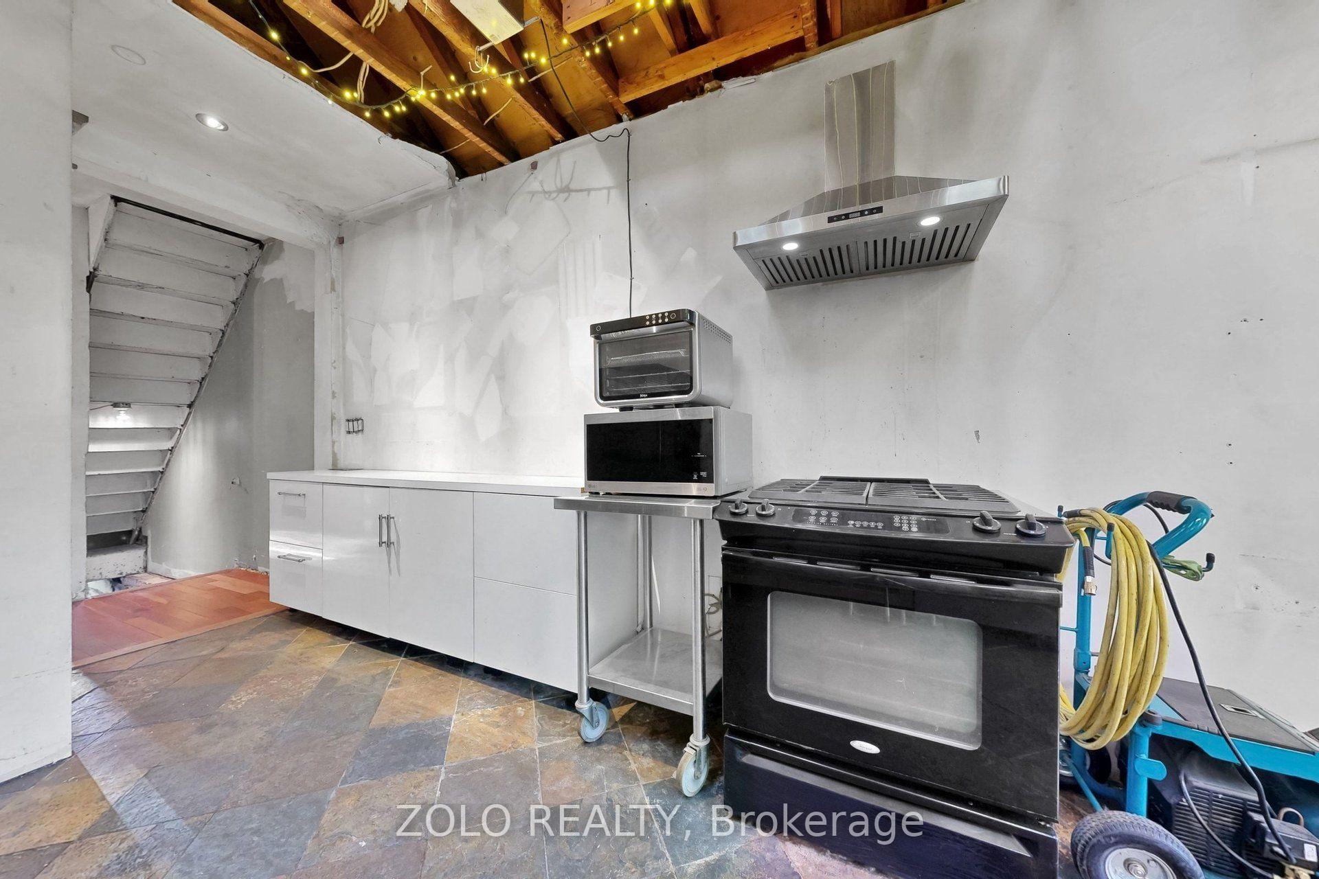 Photo 12 of 189 Leslie Street, Toronto, South Riverdale — HOMEH