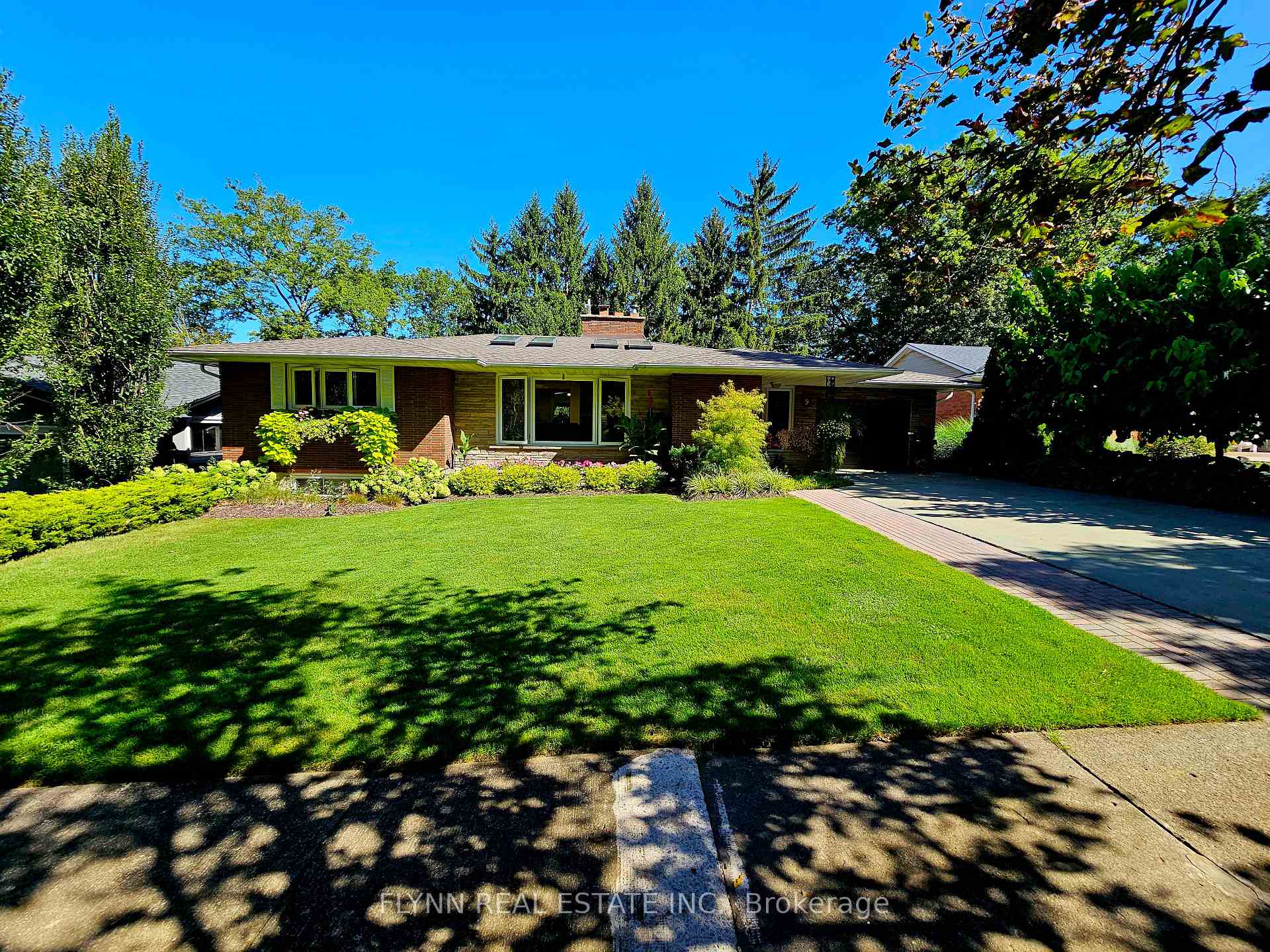 Photo 1 of 9 Allandale Drive, St. Catharines, Glendale/Glenridge — HOMEH