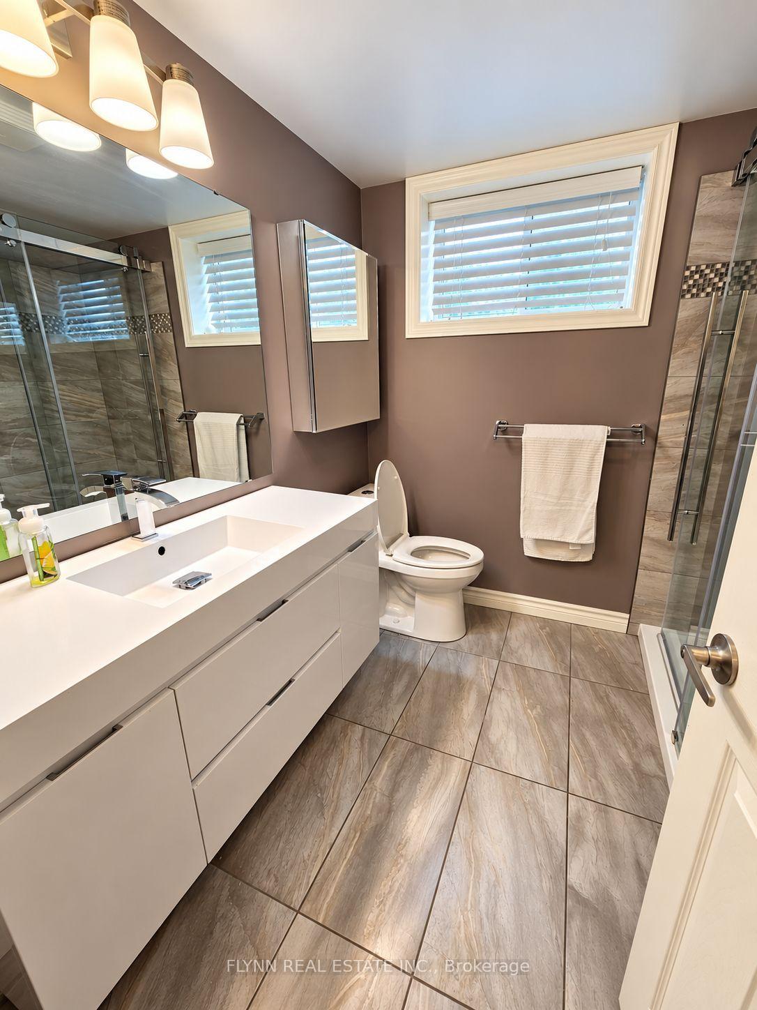 Photo 24 of 9 Allandale Drive, St. Catharines, Glendale/Glenridge — HOMEH