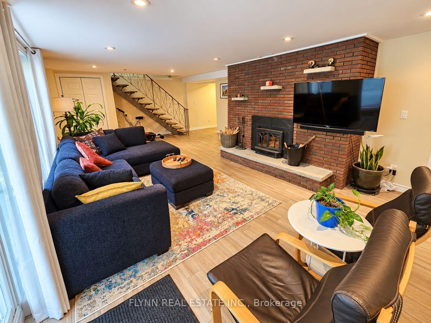 Photo 27 of 9 Allandale Drive, St. Catharines, Glendale/Glenridge — HOMEH