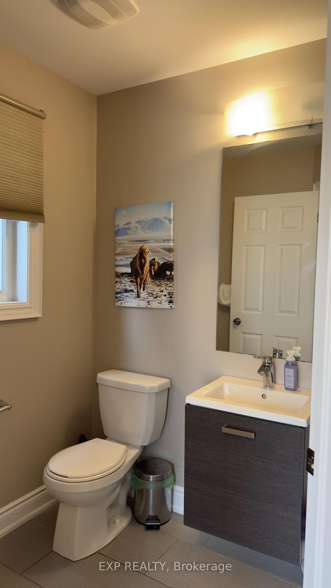 Photo 6 of 8040 Blue Ash Lane, Niagara Falls, Brown — HOMEH