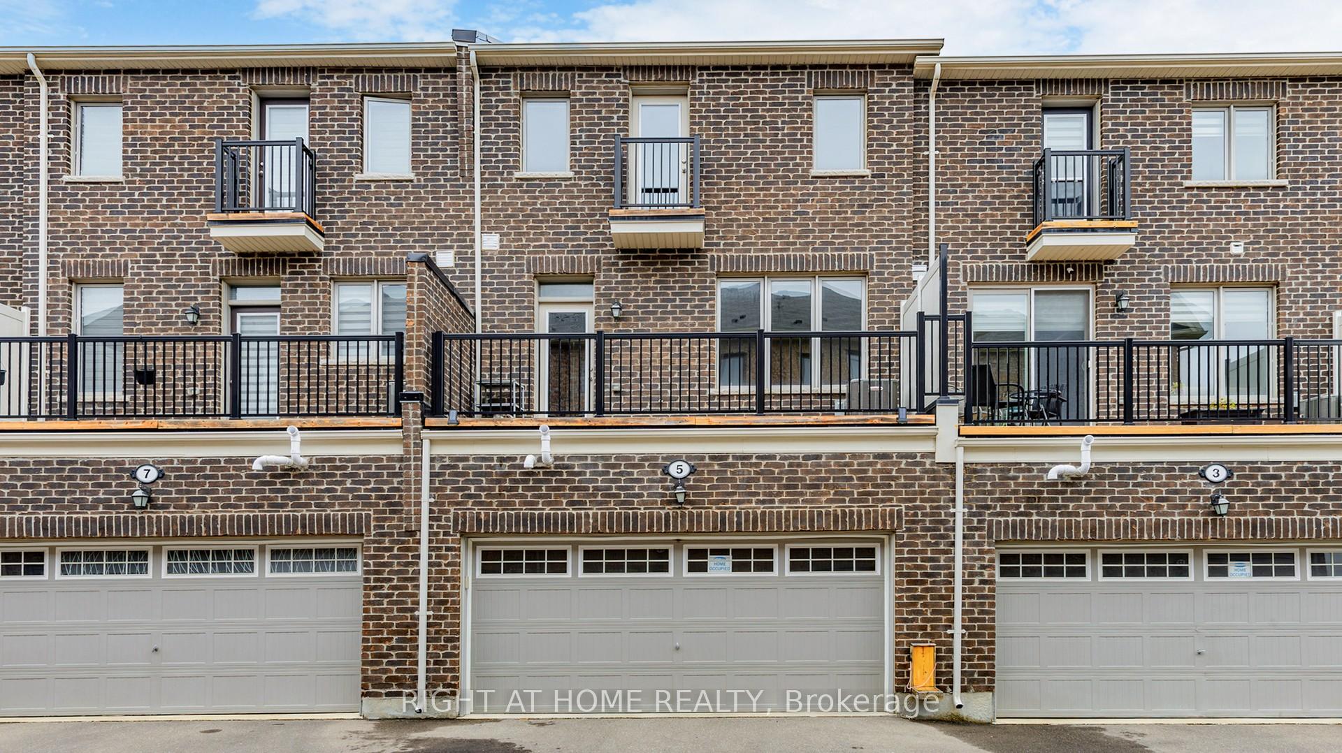 Photo 5 of 5 Casely Avenue, Richmond Hill, Rural Richmond Hill — HOMEH