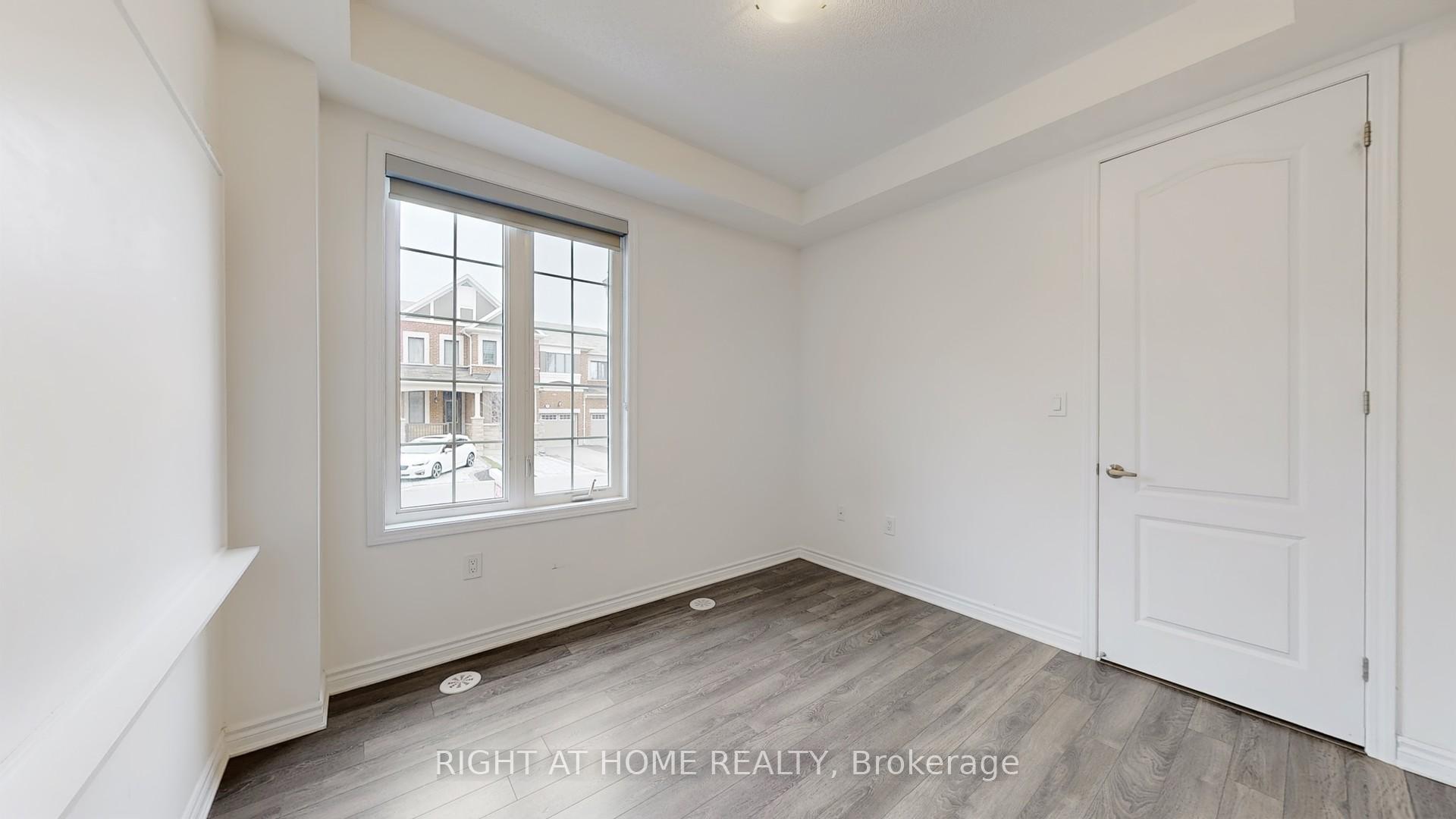Photo 35 of 5 Casely Avenue, Richmond Hill, Rural Richmond Hill — HOMEH