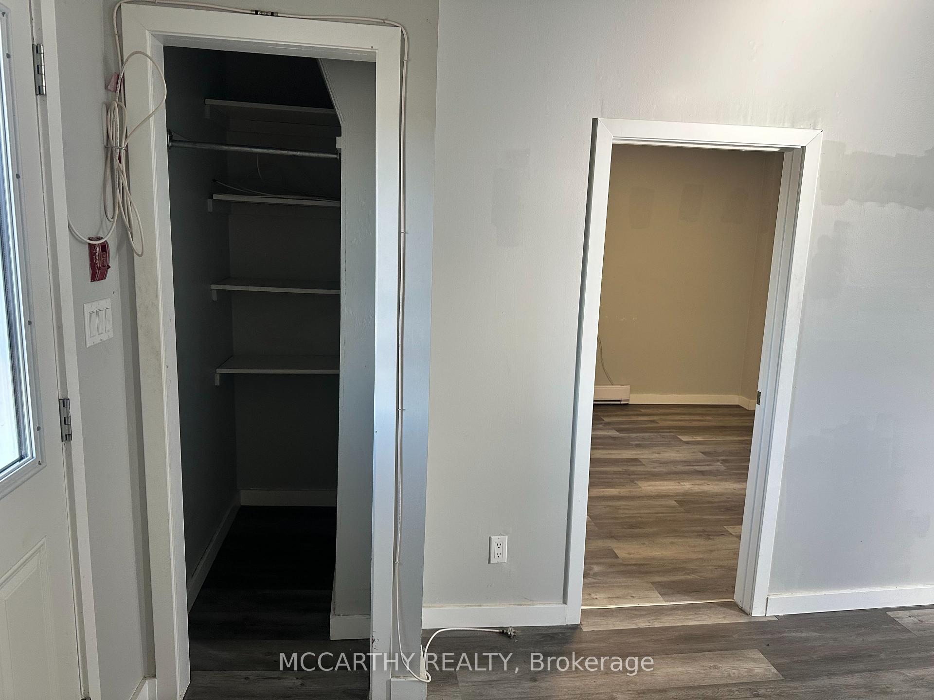 Photo 10 of 40 Main Street E, Southgate — HOMEH