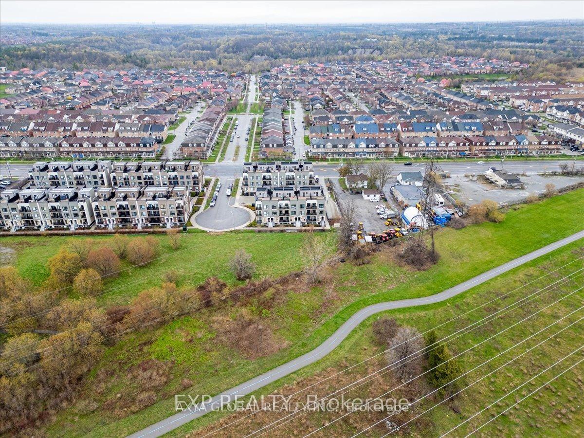 Photo 36 of Unit 369, 515 Kingbird Grove, Scarborough, Rouge — HOMEH