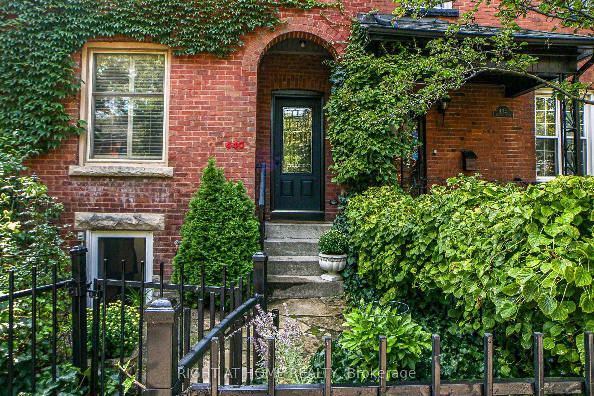 Photo 2 of Unit Main, 440 Sackville Street, Toronto, Cabbagetown-South St. James Town — HOMEH