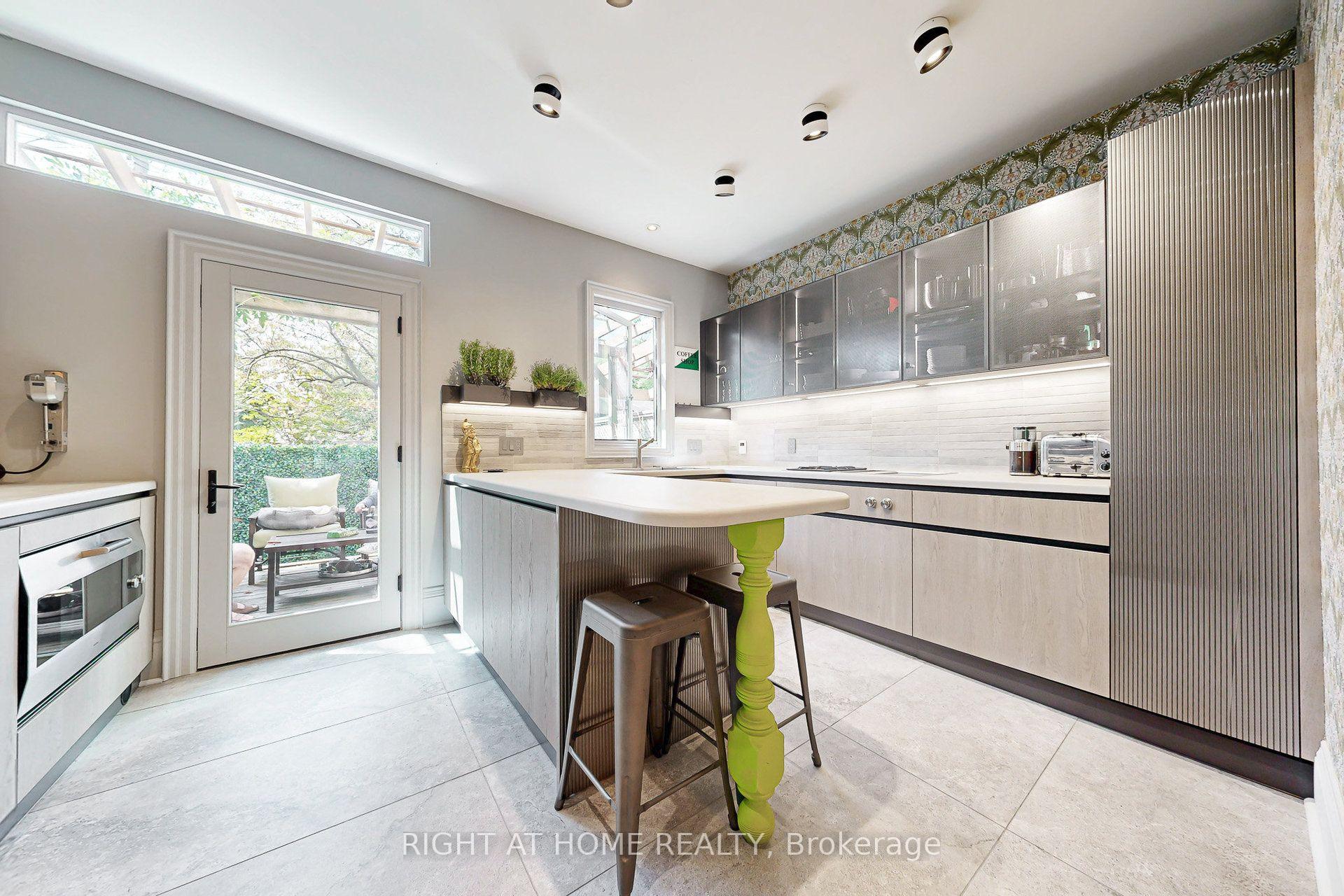 Photo 11 of Unit Main, 440 Sackville Street, Toronto, Cabbagetown-South St. James Town — HOMEH