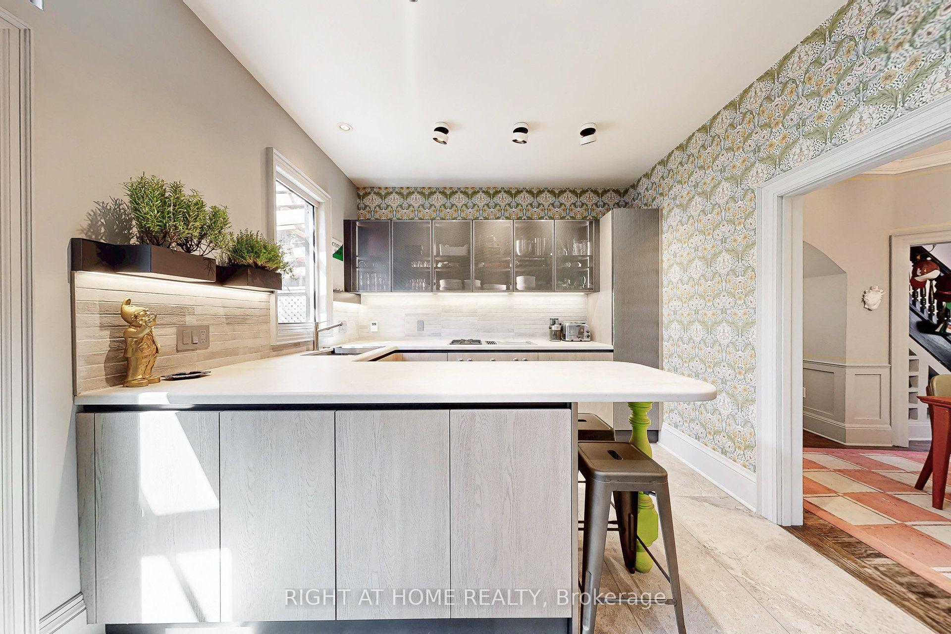 Photo 13 of Unit Main, 440 Sackville Street, Toronto, Cabbagetown-South St. James Town — HOMEH