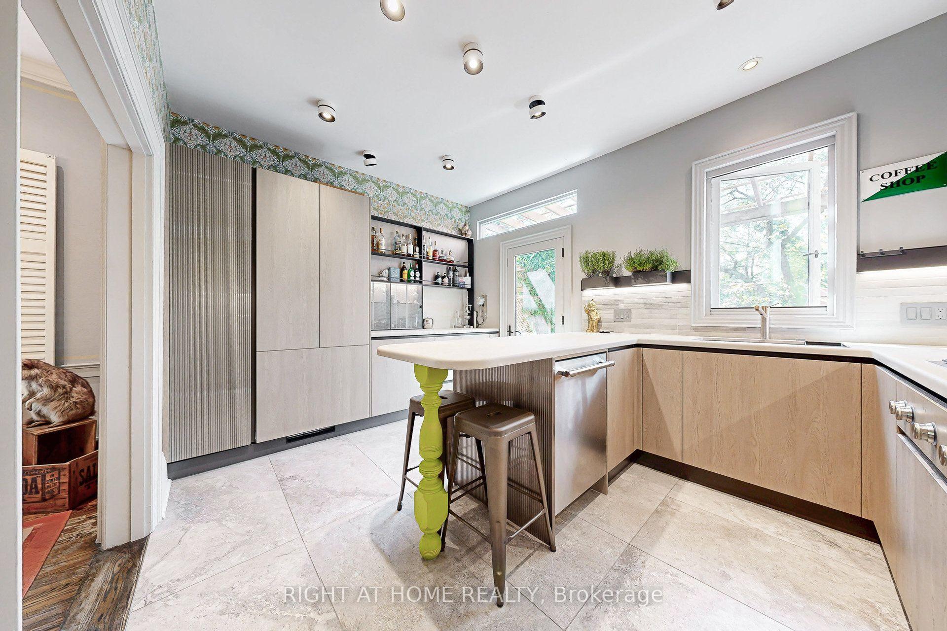 Photo 16 of Unit Main, 440 Sackville Street, Toronto, Cabbagetown-South St. James Town — HOMEH