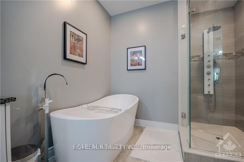 Photo 20 of 560 Mutual Street, Ottawa, Castle Heights — HOMEH