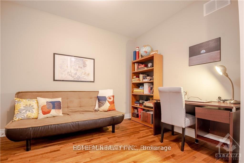 Photo 22 of 560 Mutual Street, Ottawa, Castle Heights — HOMEH