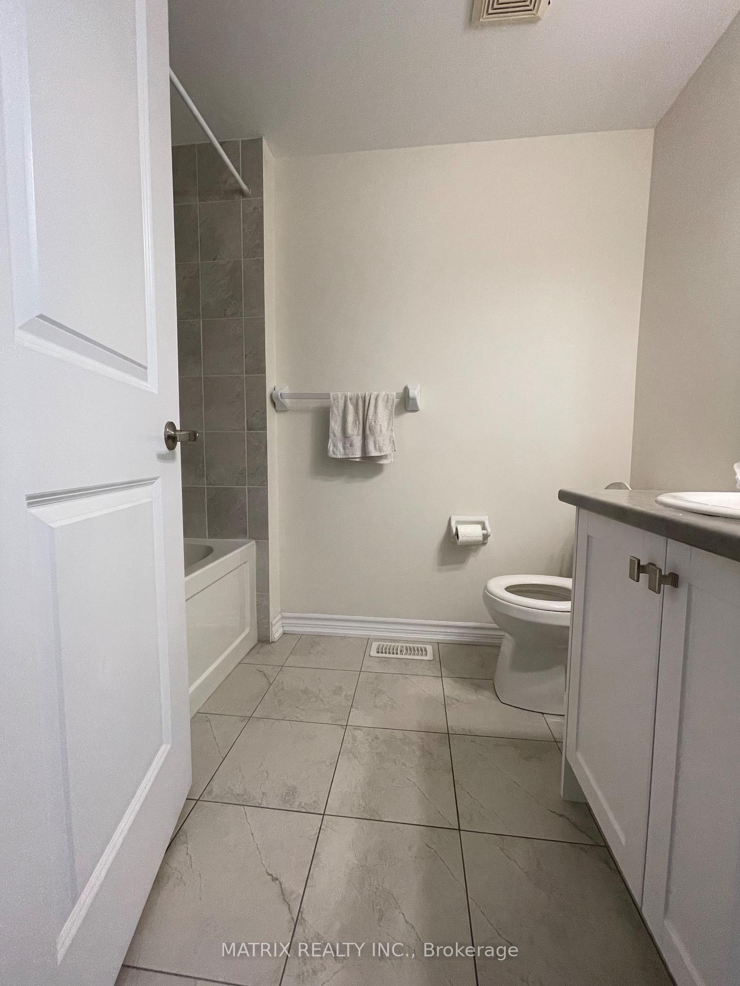 Photo 6 of 2366 Usman Road, Pickering, Brock Ridge — HOMEH