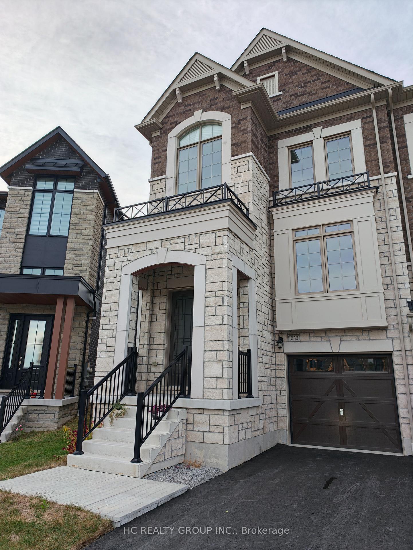Photo 2 of 1030 Valhalla Terrace, Pickering, Rural Pickering — HOMEH
