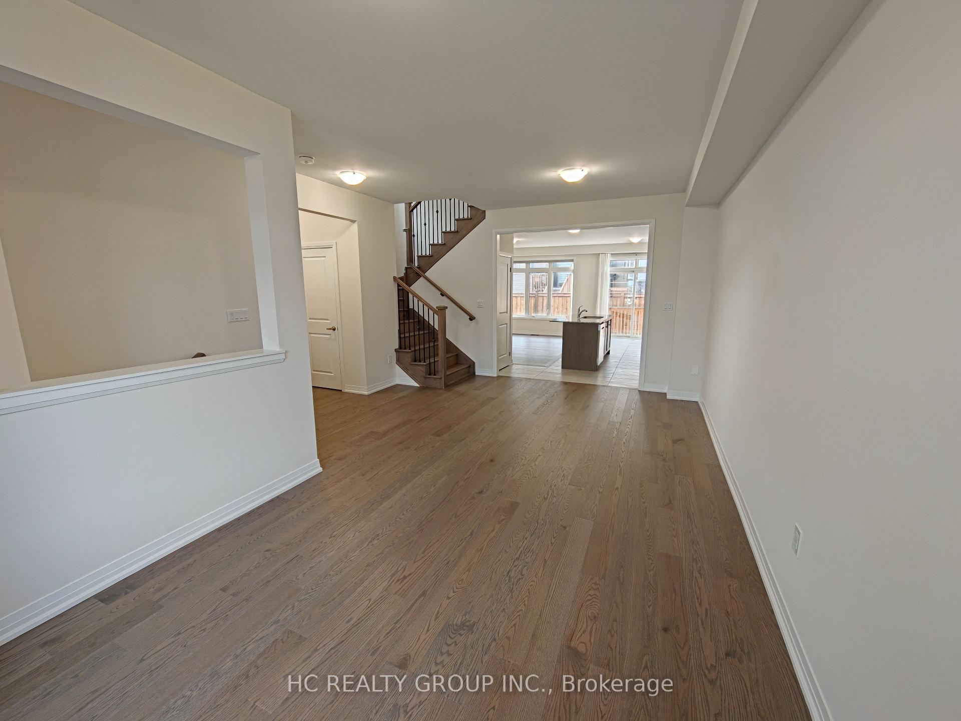 Photo 4 of 1030 Valhalla Terrace, Pickering, Rural Pickering — HOMEH