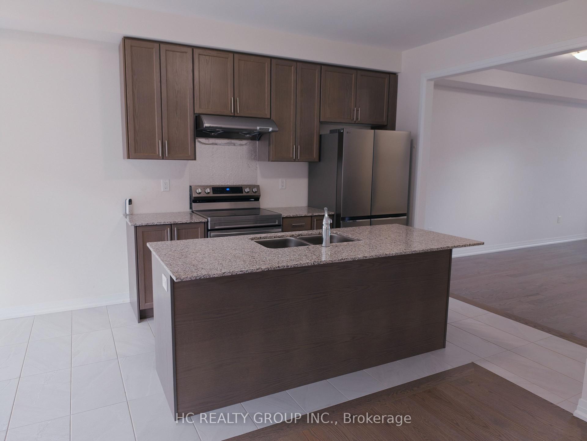 Photo 7 of 1030 Valhalla Terrace, Pickering, Rural Pickering — HOMEH