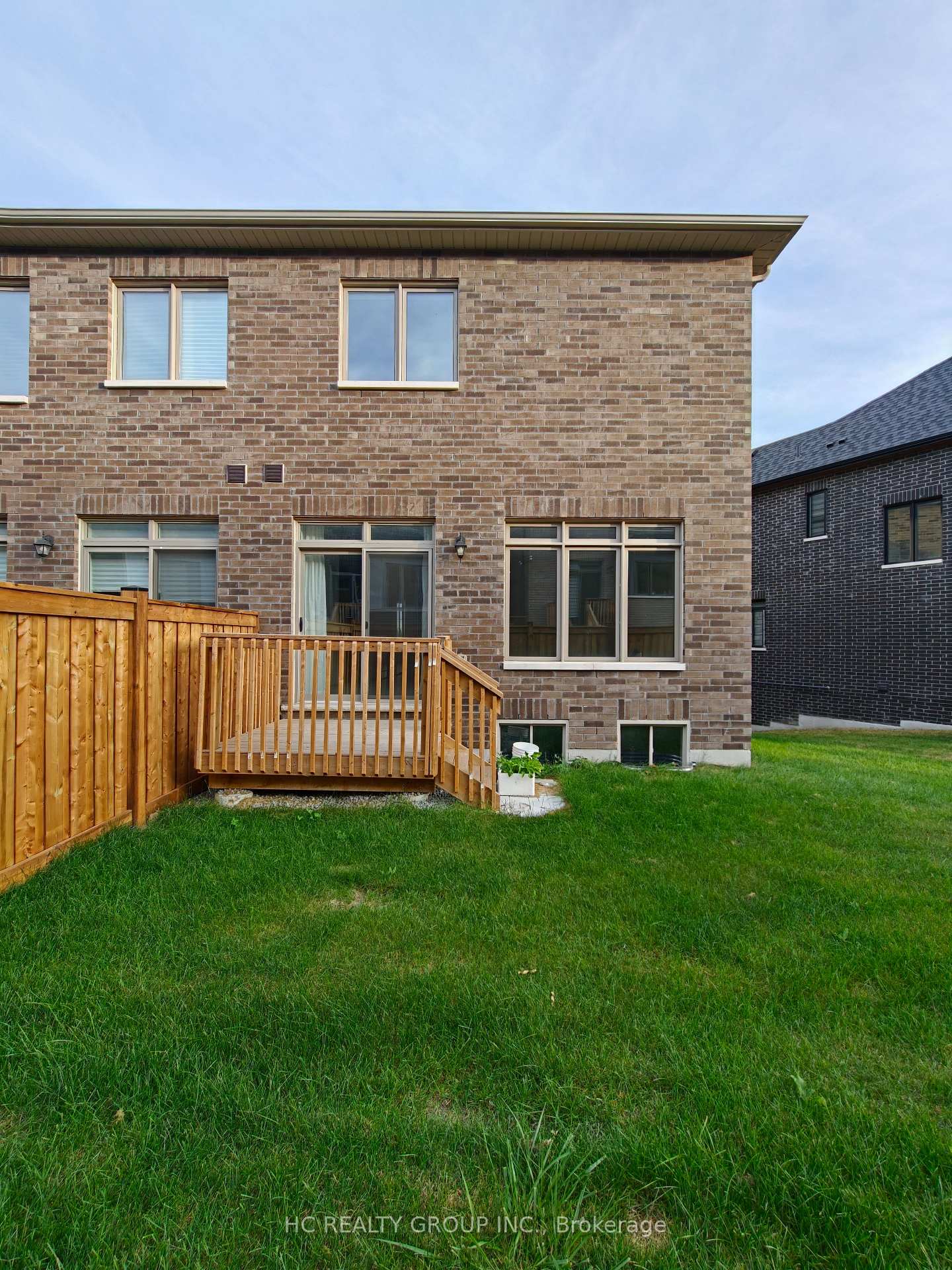 Photo 13 of 1030 Valhalla Terrace, Pickering, Rural Pickering — HOMEH