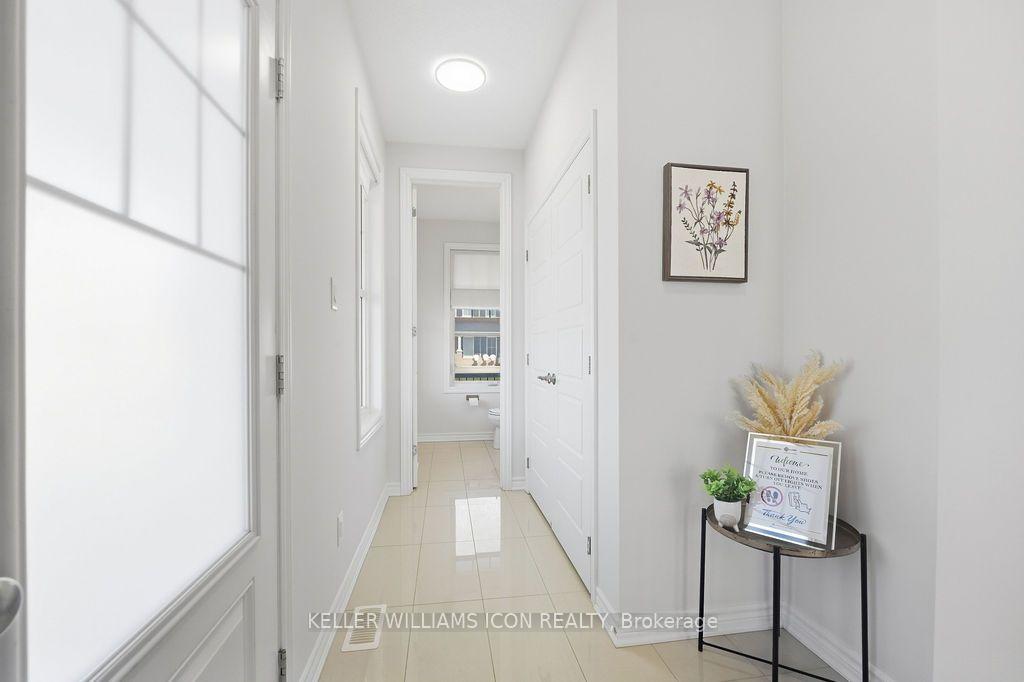Photo 5 of 170 Bartonia Circle, Ottawa, Avalon West — HOMEH