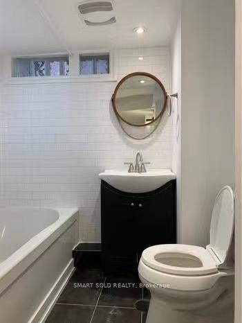 Photo 6 of Unit Lower, 370 Delaware Avenue, Toronto, Dovercourt-Wallace Emerson-Junction — HOMEH