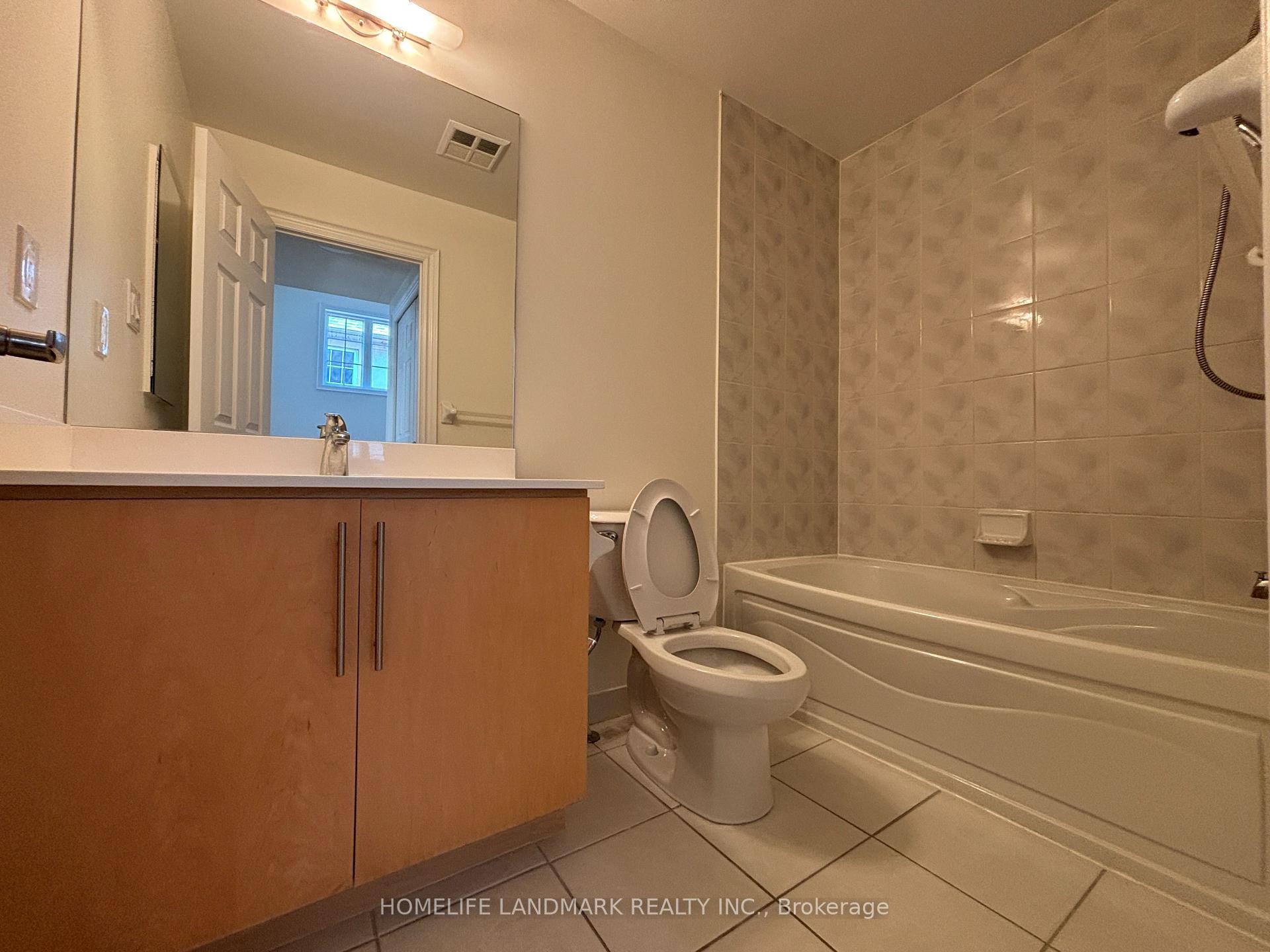 Photo 18 of 168 Legends Way, Markham, Unionville — HOMEH
